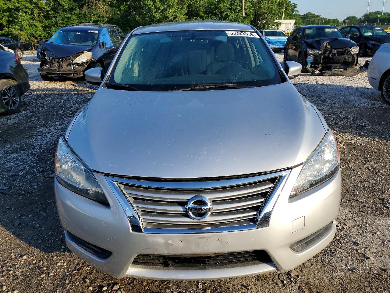 2015 Nissan Sentra S Серебряный vin: 3N1AB7AP8FY339741