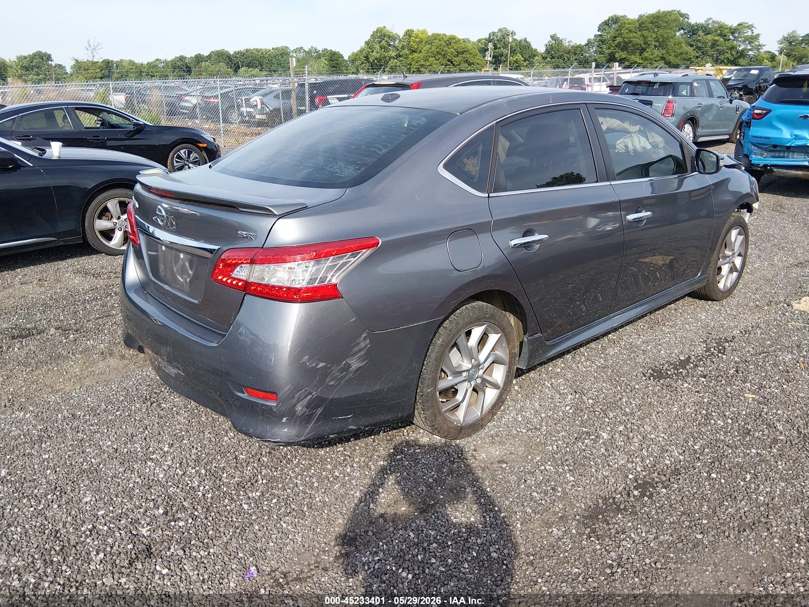 2015 Nissan Sentra Sr Gray vin: 3N1AB7AP8FY341392