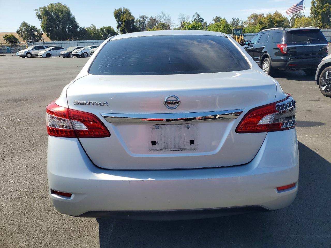 2015 Nissan Sentra S Silver vin: 3N1AB7AP8FY354580