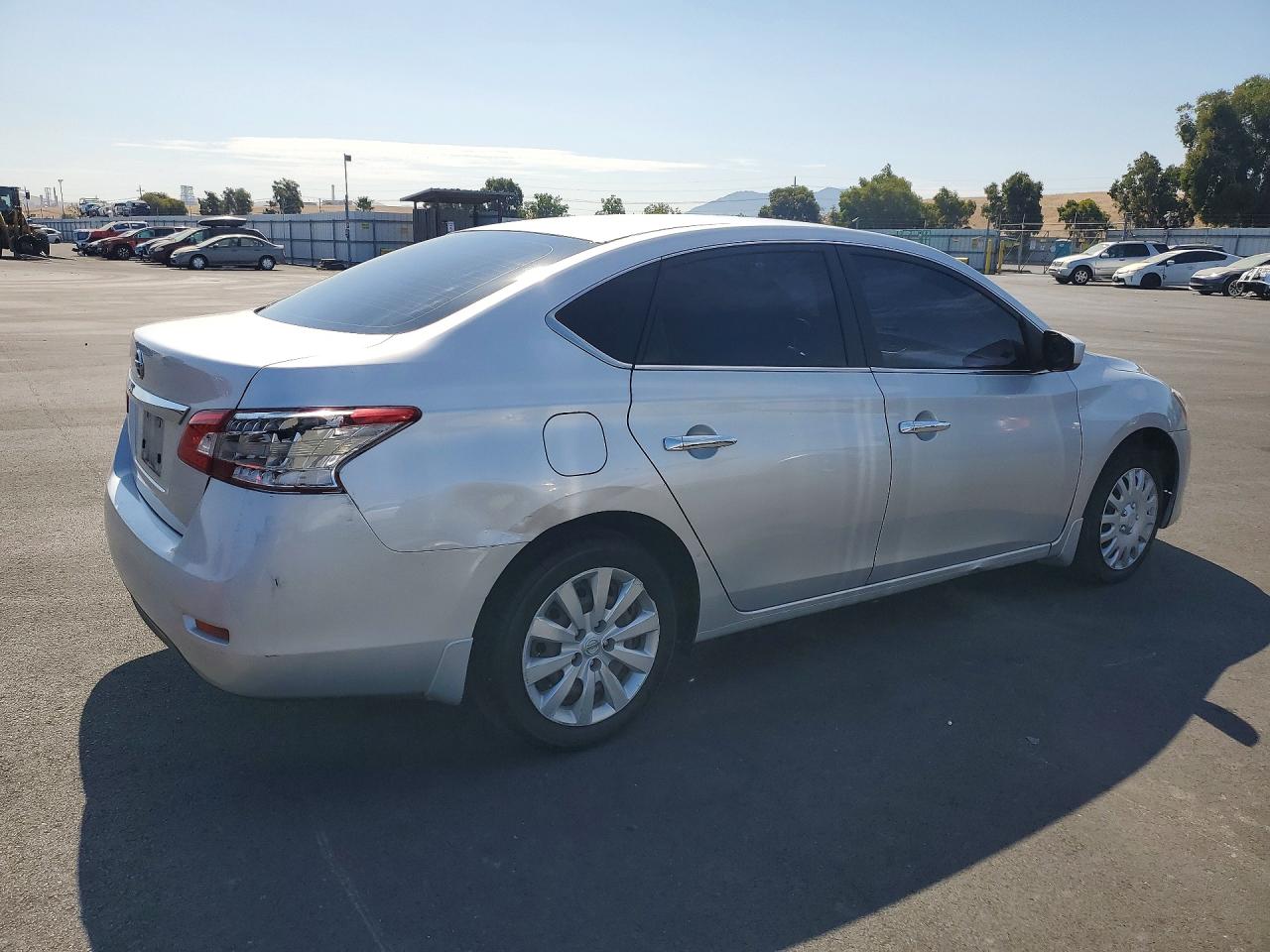 2015 Nissan Sentra S Silver vin: 3N1AB7AP8FY354580