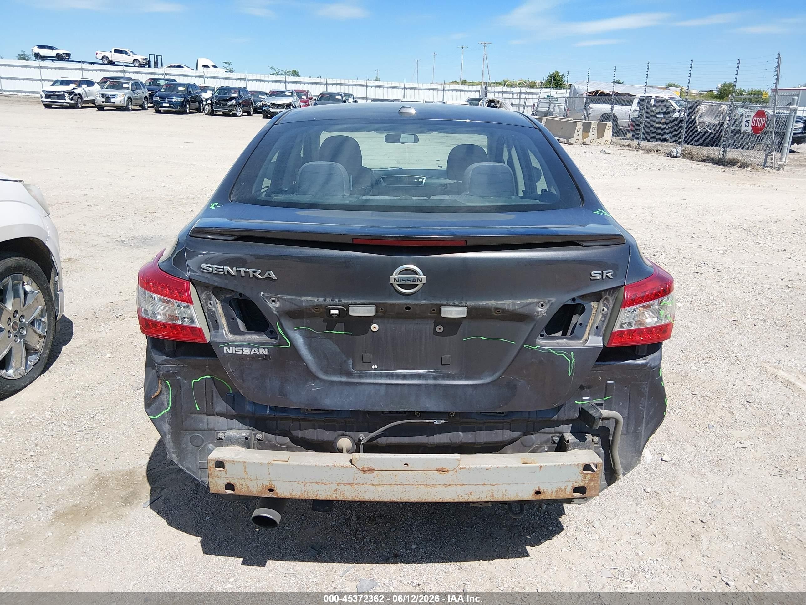 2015 Nissan Sentra Sr Gray vin: 3N1AB7AP8FY354756