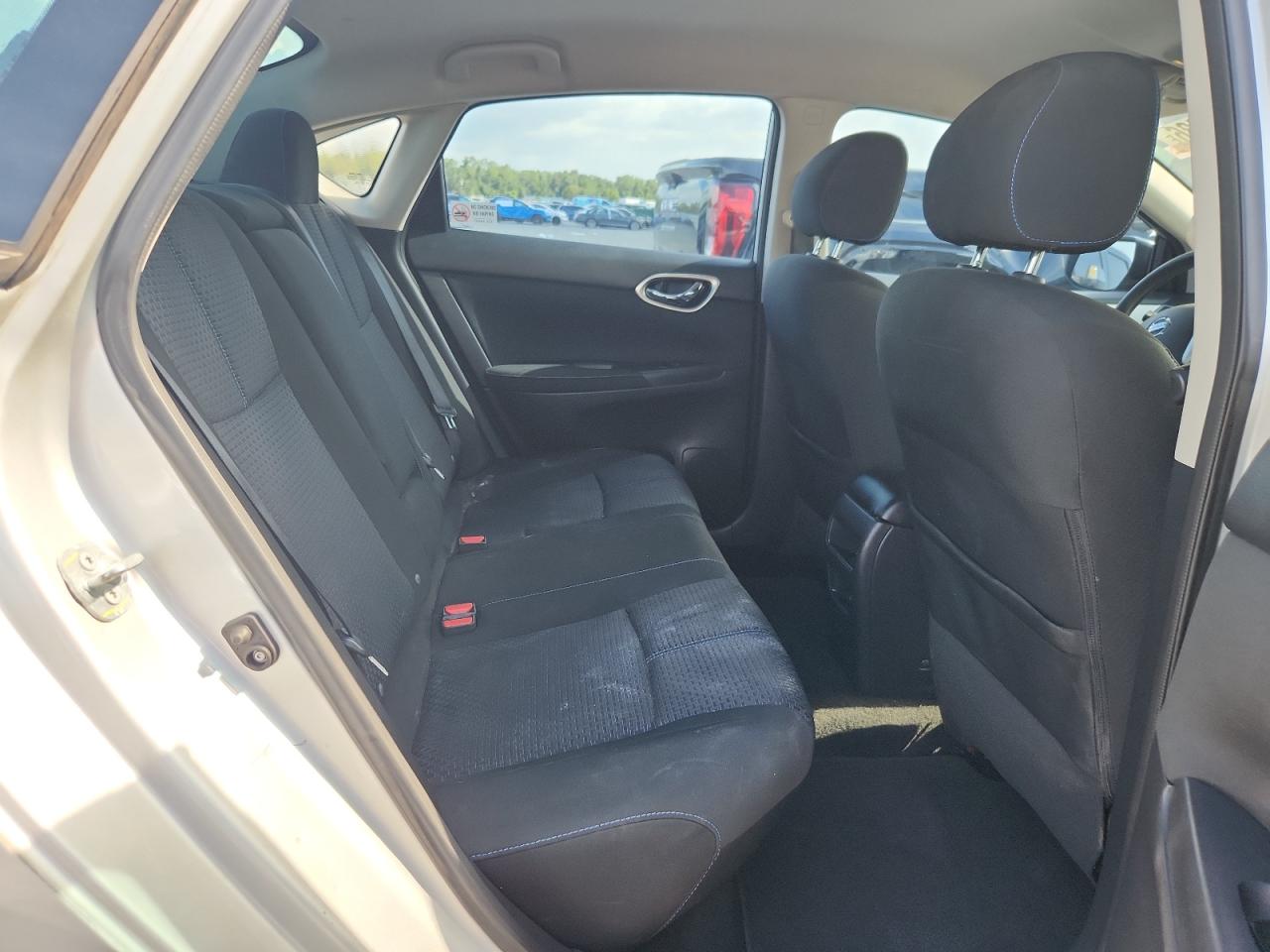 2015 Nissan Sentra S Silver vin: 3N1AB7AP8FY366843