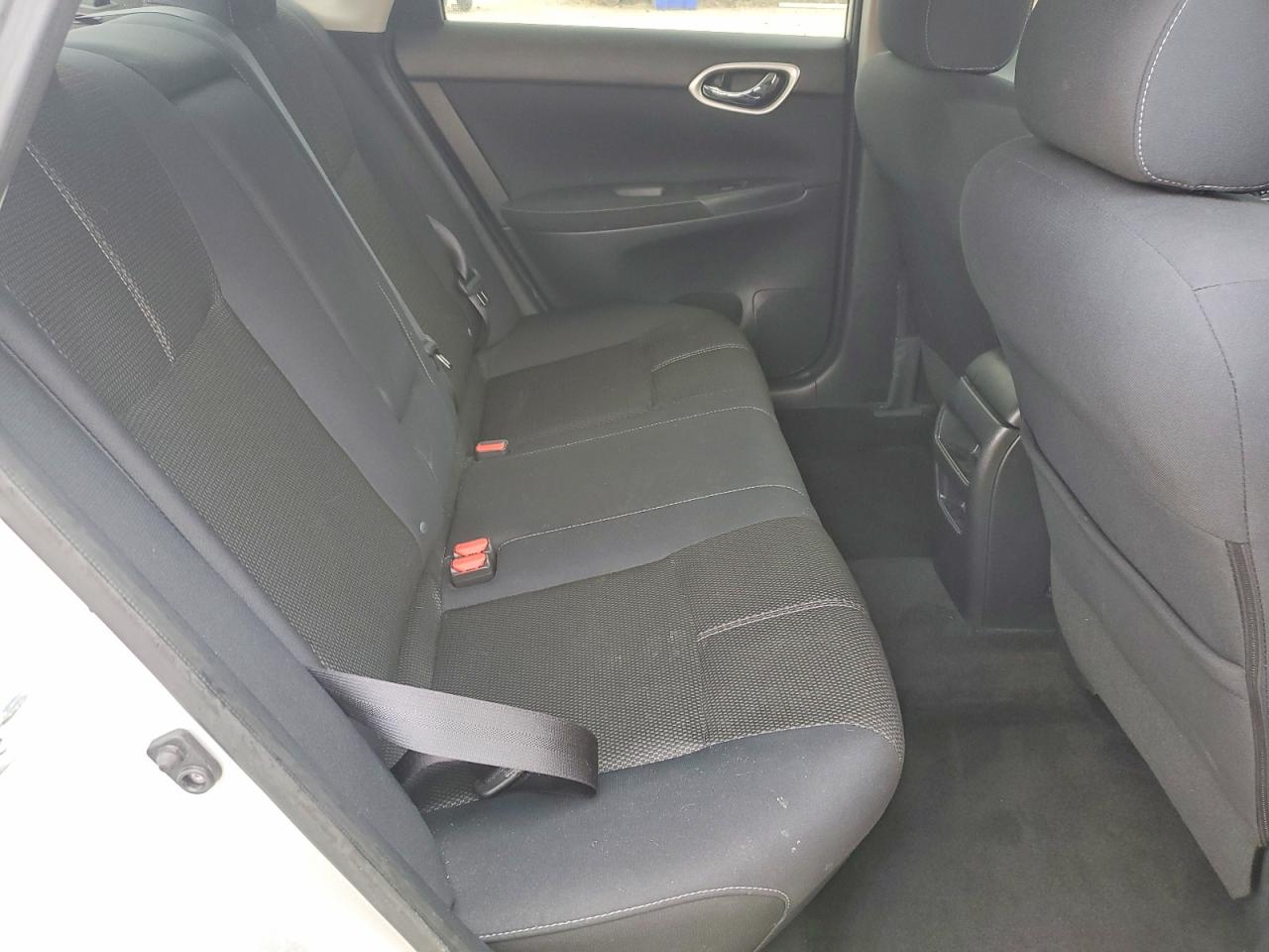 2015 Nissan Sentra S Silver vin: 3N1AB7AP8FY369323