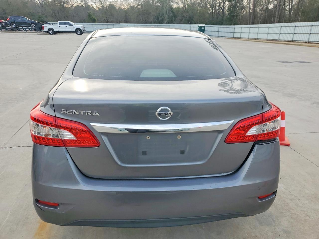 2015 Nissan Sentra S Silver vin: 3N1AB7AP8FY371377