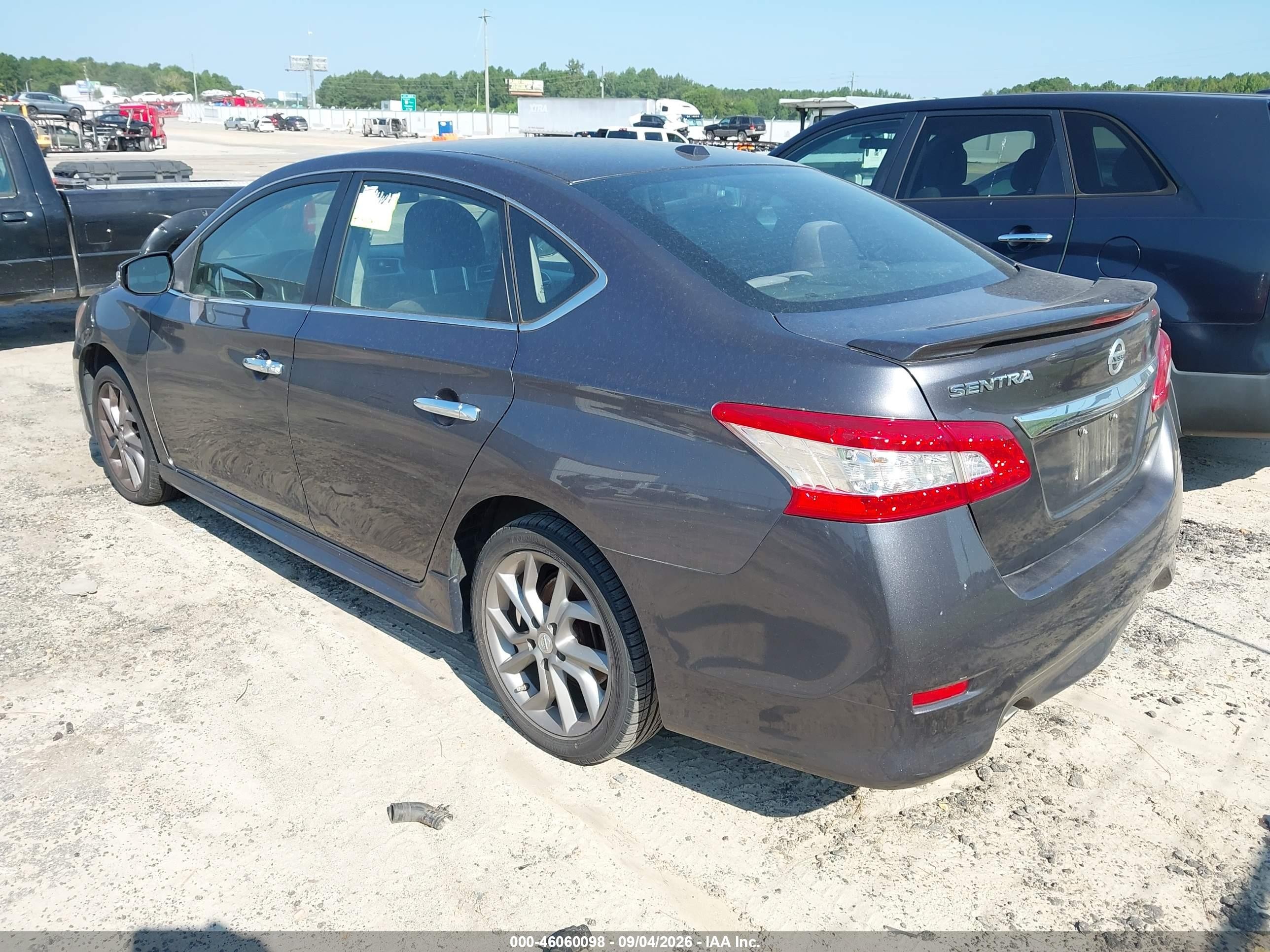 2015 Nissan Sentra Sr Gray vin: 3N1AB7AP8FY375719