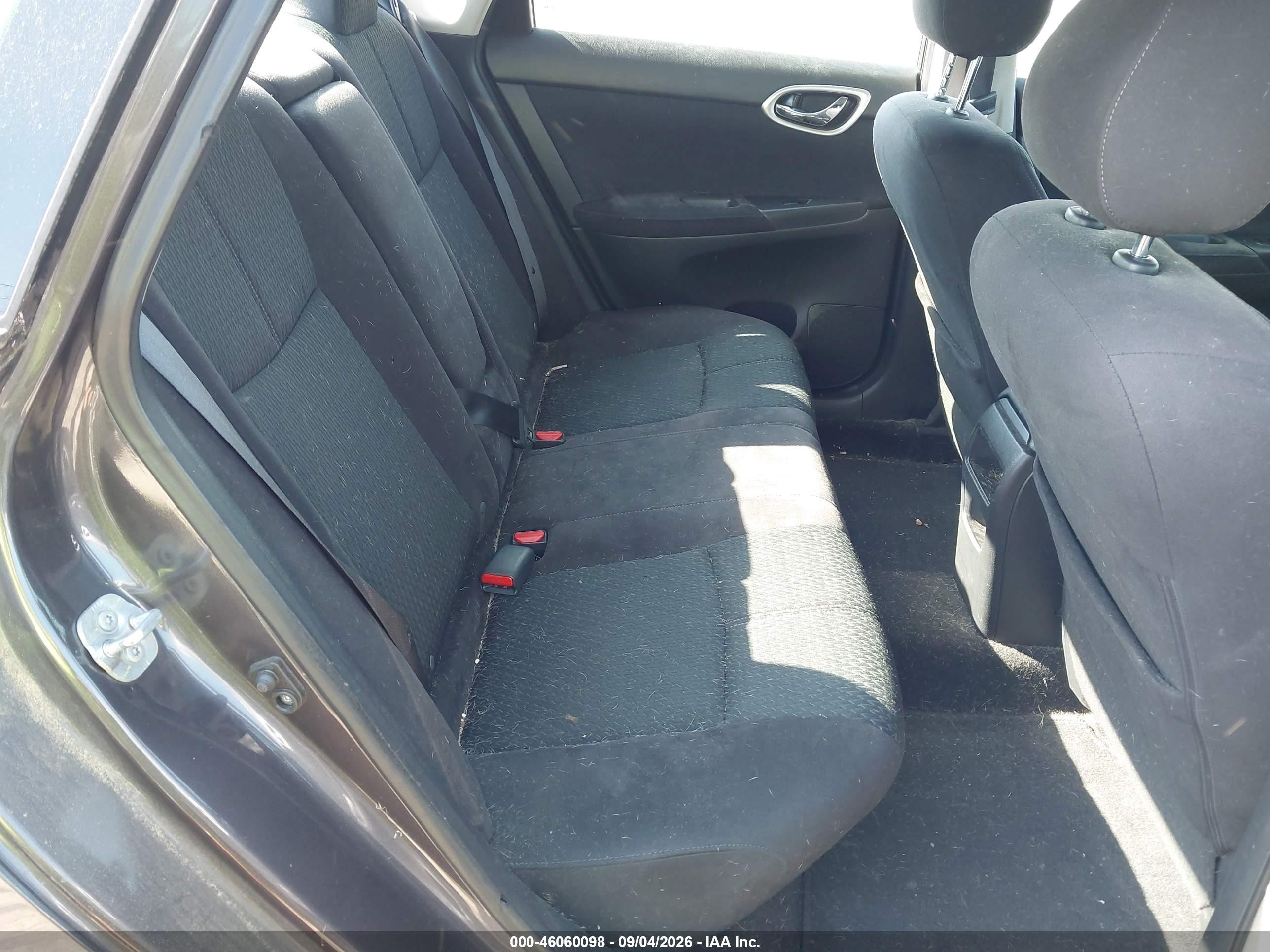 2015 Nissan Sentra Sr Gray vin: 3N1AB7AP8FY375719