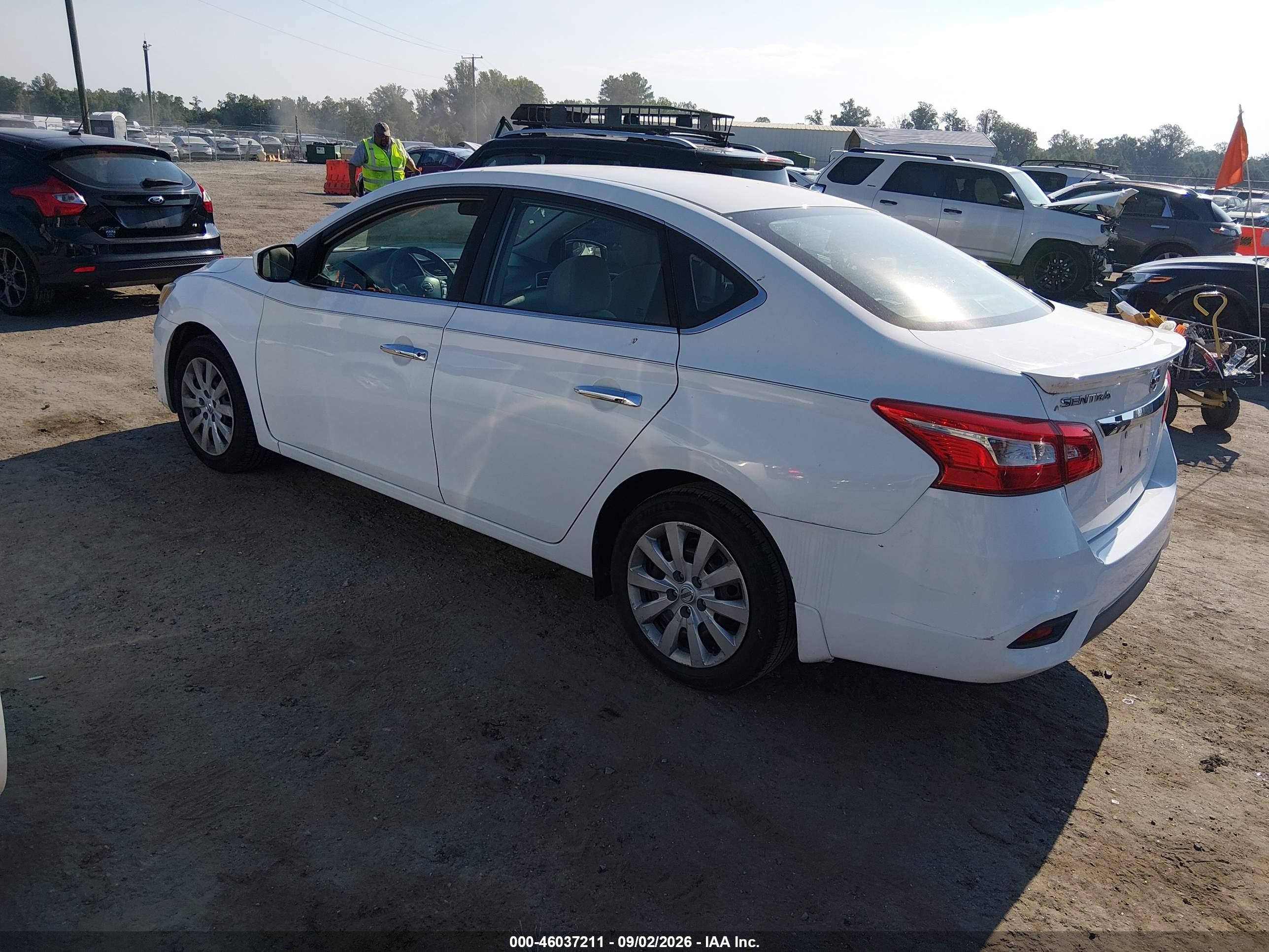 2016 Nissan Sentra Fe+ S White vin: 3N1AB7AP8GY326103
