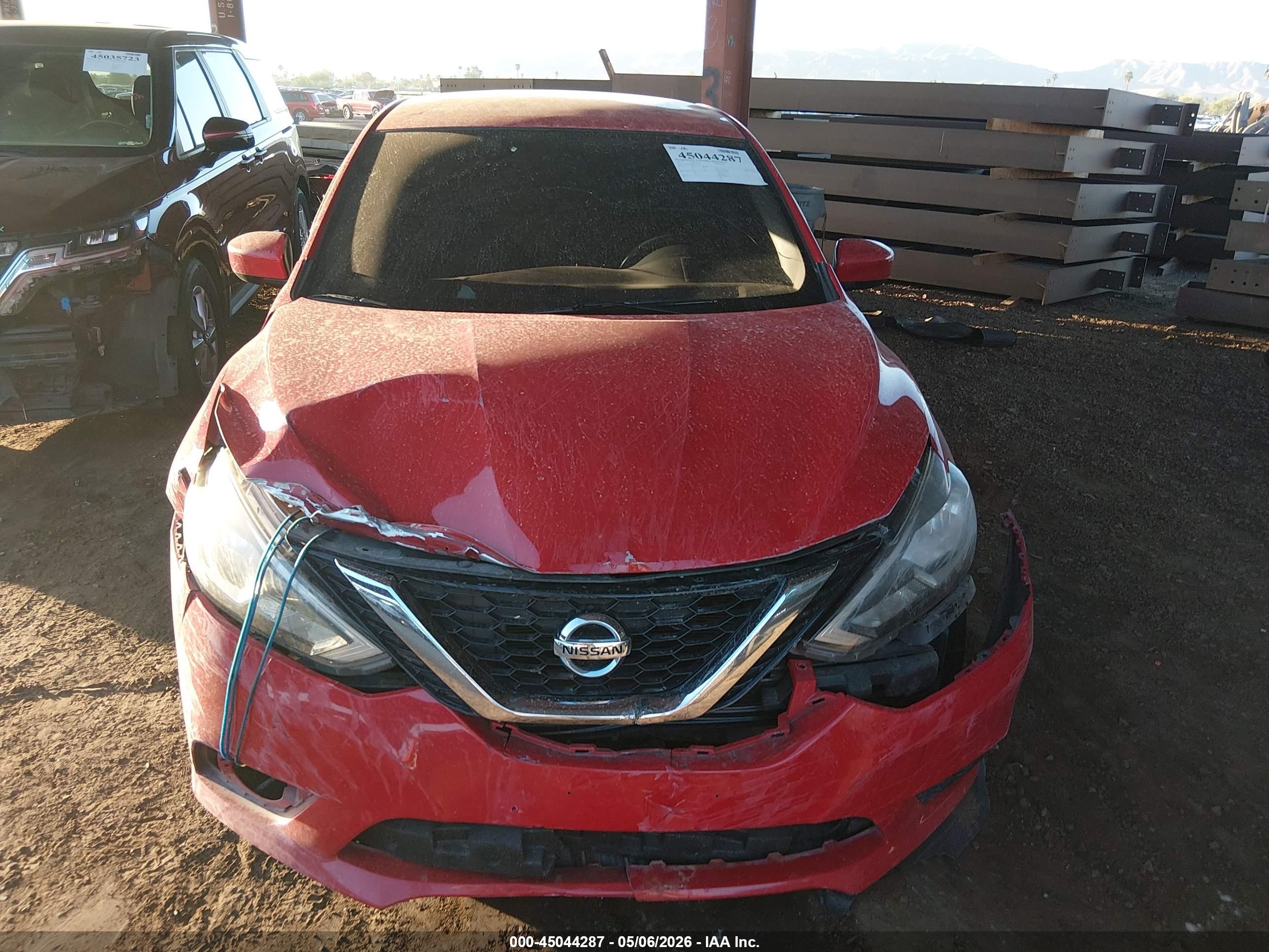 2017 Nissan Sentra Sv Красный vin: 3N1AB7AP8HL653177