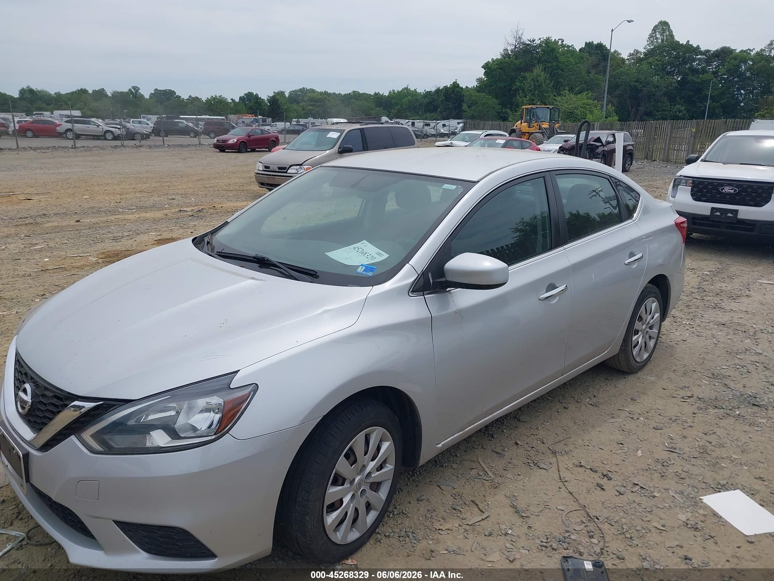 2017 Nissan Sentra Sv Silver vin: 3N1AB7AP8HL680427