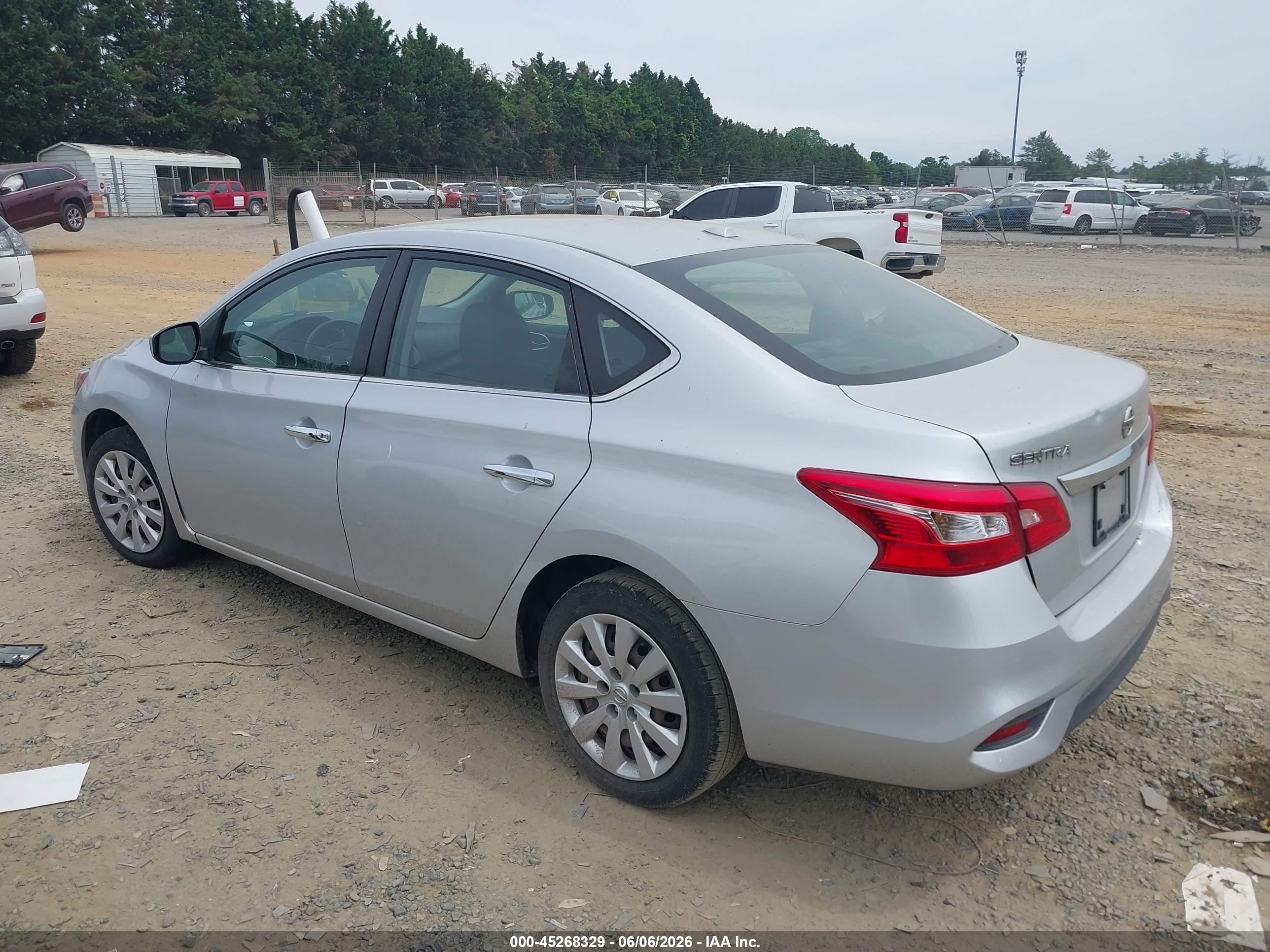 2017 Nissan Sentra Sv Silver vin: 3N1AB7AP8HL680427