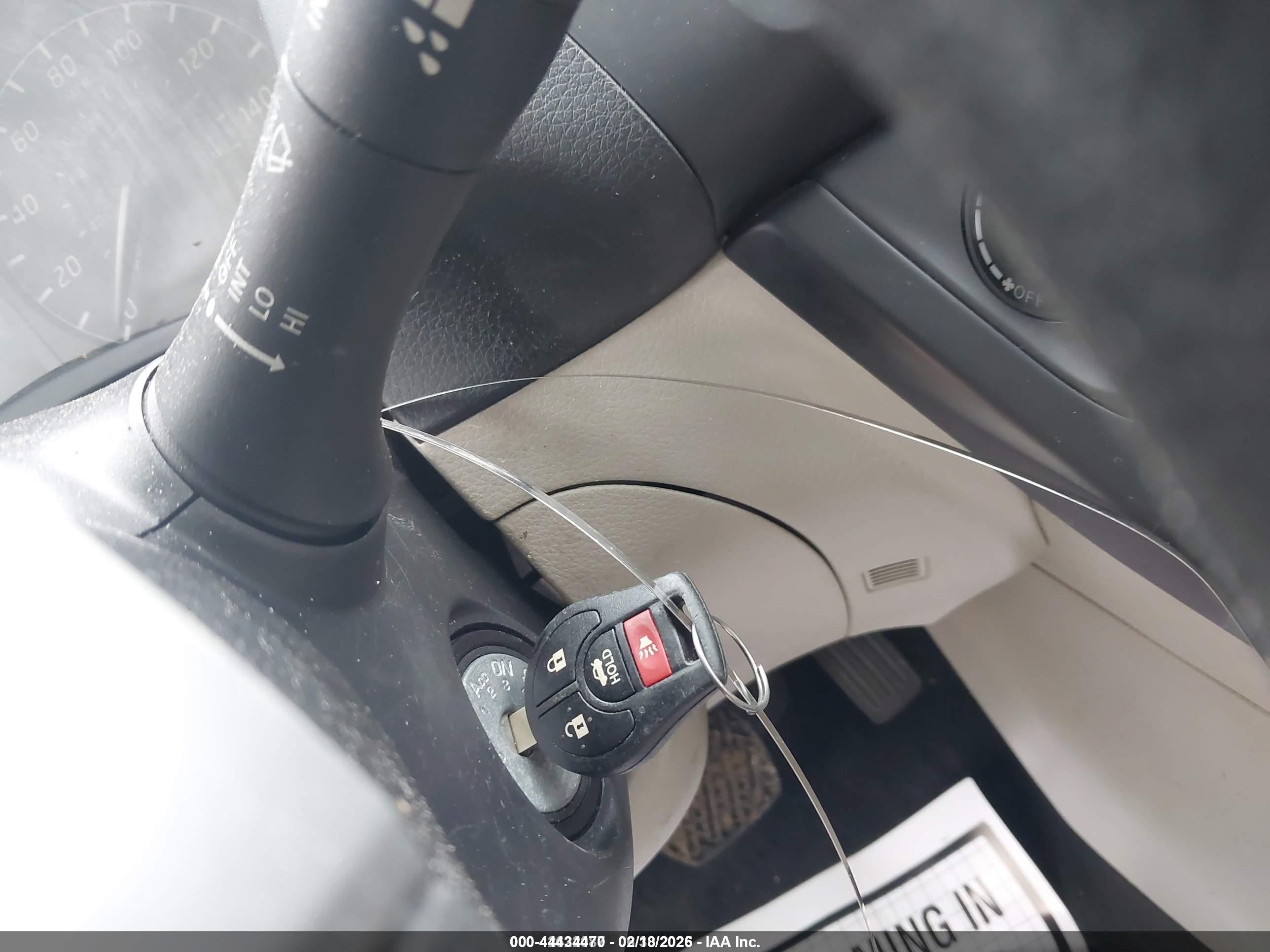 2017 Nissan Sentra S Белый vin: 3N1AB7AP8HY221613