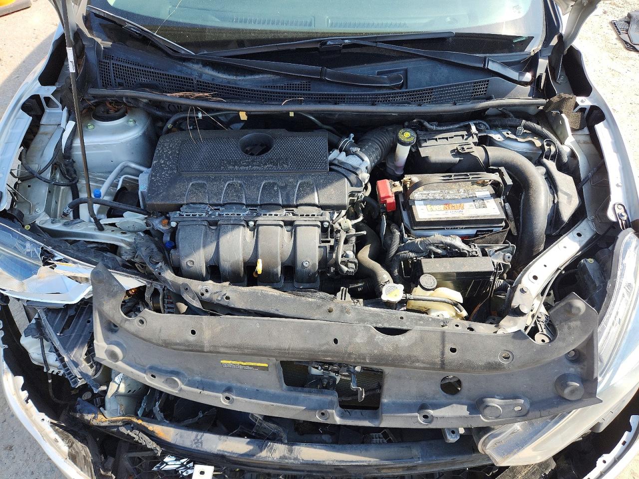 2017 Nissan Sentra Sv Серебряный vin: 3N1AB7AP8HY332176