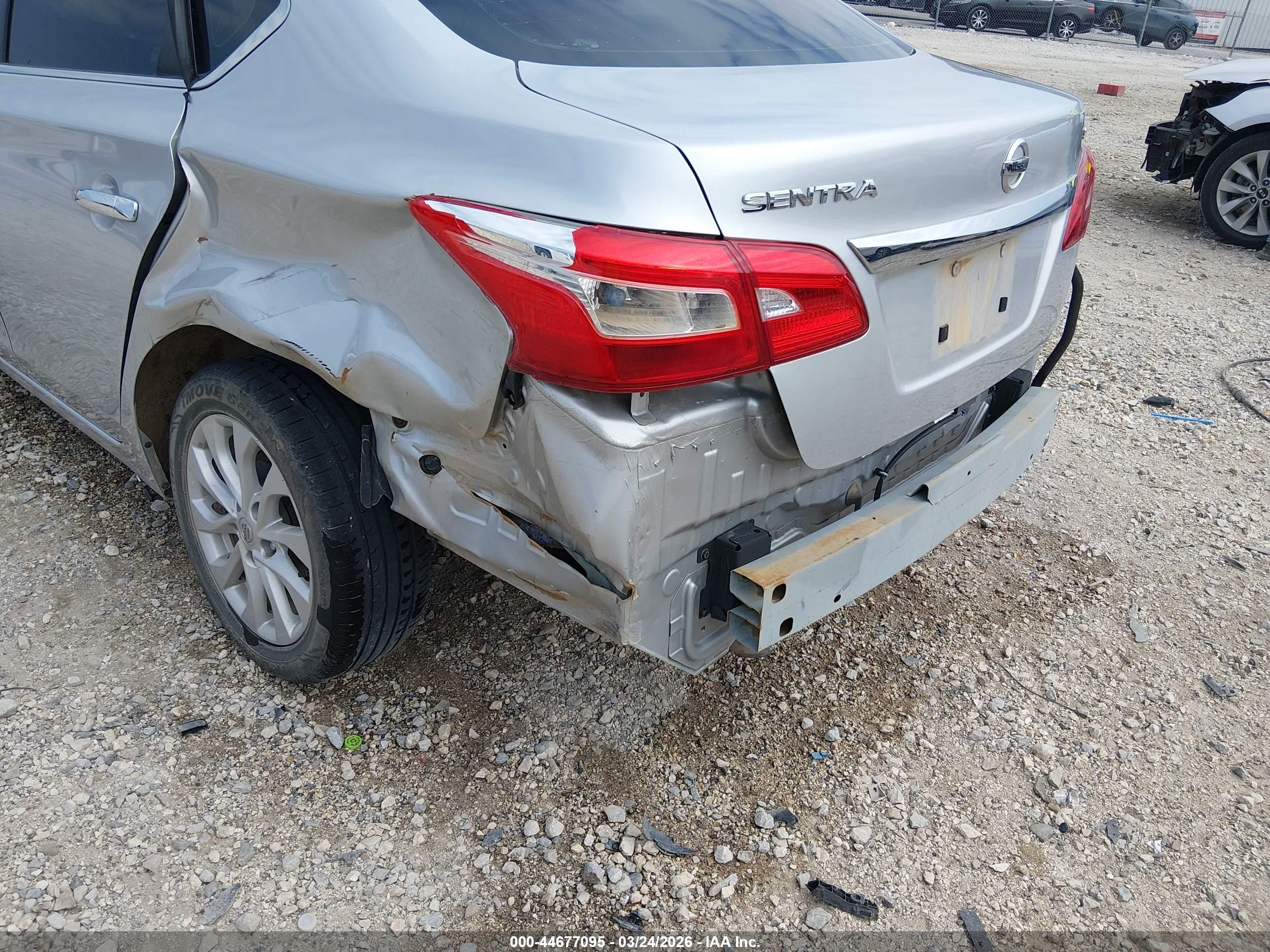 2019 Nissan Sentra Sv Silver vin: 3N1AB7AP8KY392966