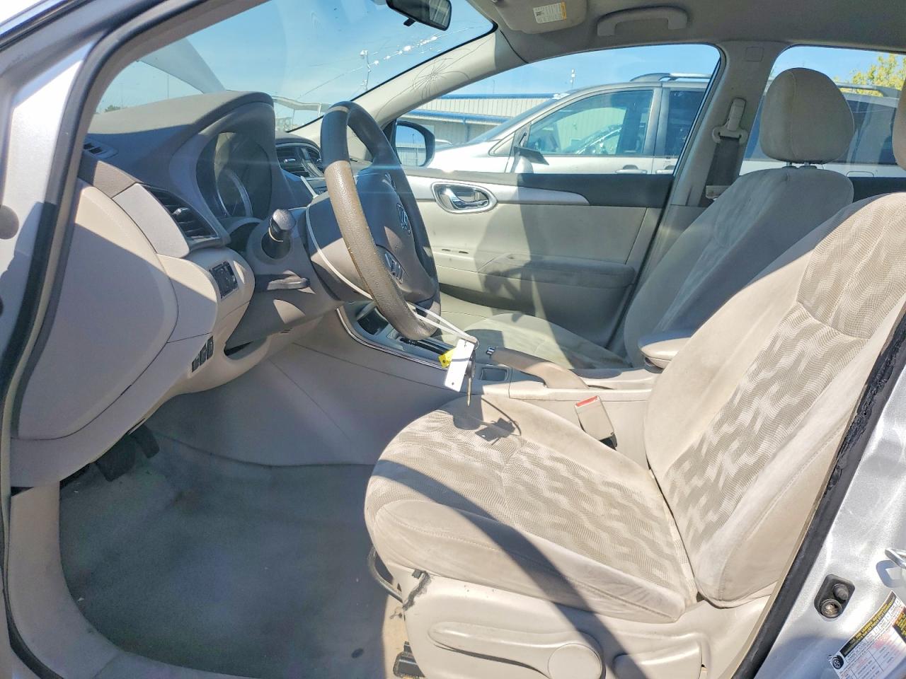 2013 Nissan Sentra S Серебряный vin: 3N1AB7AP9DL611658