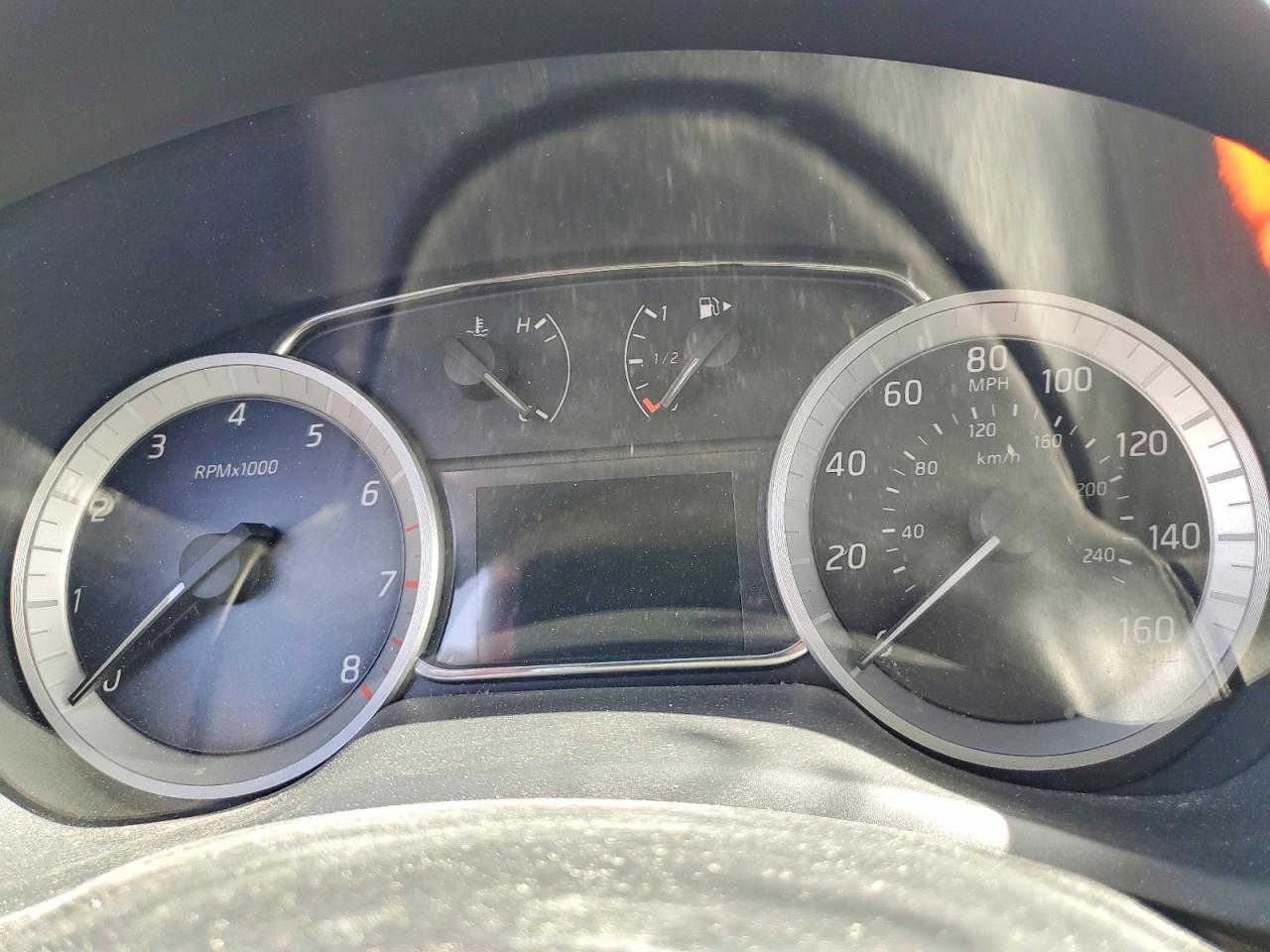 2013 Nissan Sentra S Серебряный vin: 3N1AB7AP9DL631537