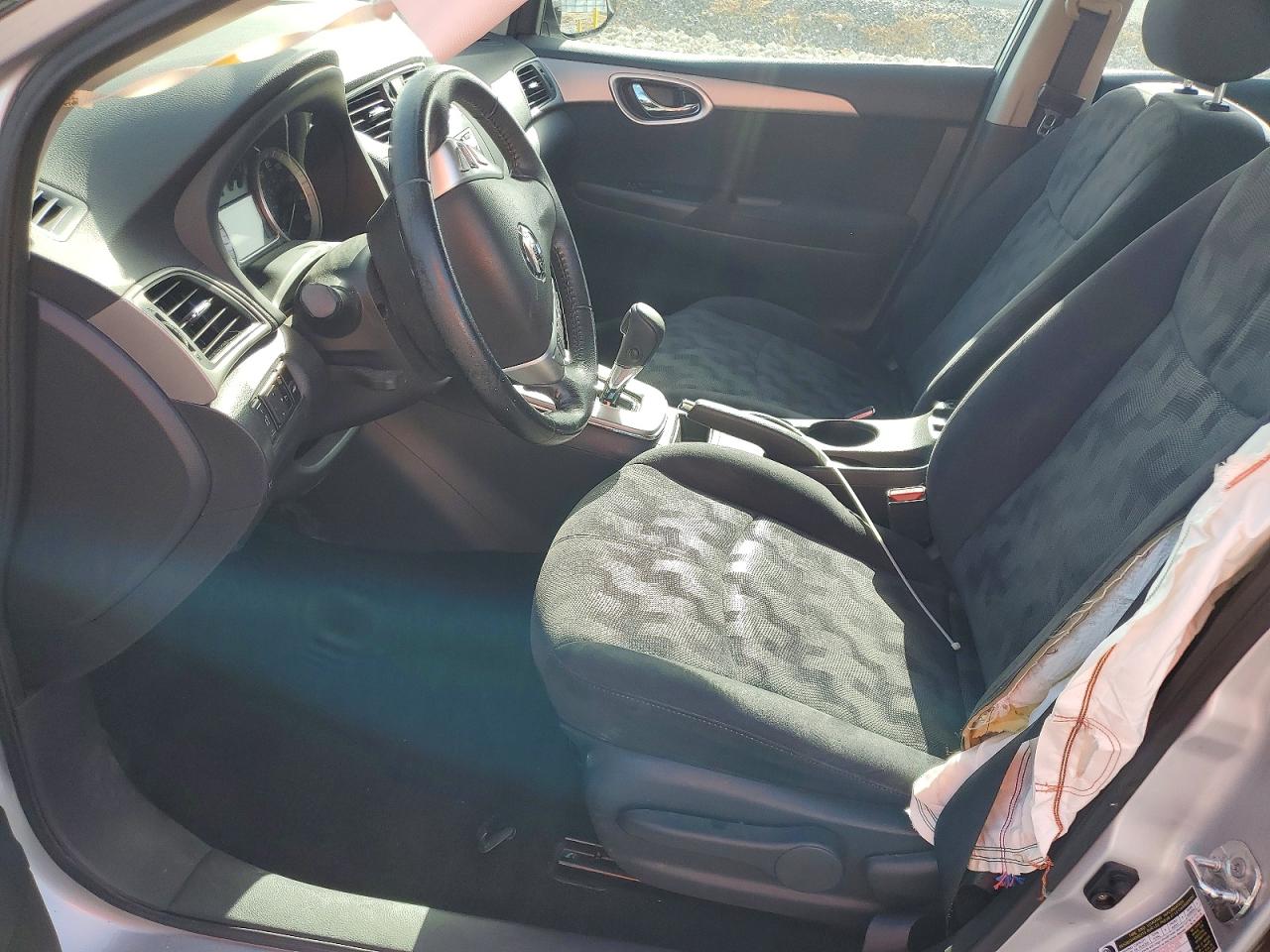2013 Nissan Sentra S Серебряный vin: 3N1AB7AP9DL631537