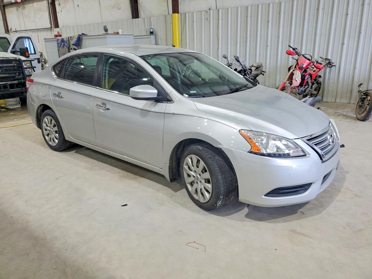 2013 Nissan Sentra Silver vin: 3N1AB7AP9DL633241