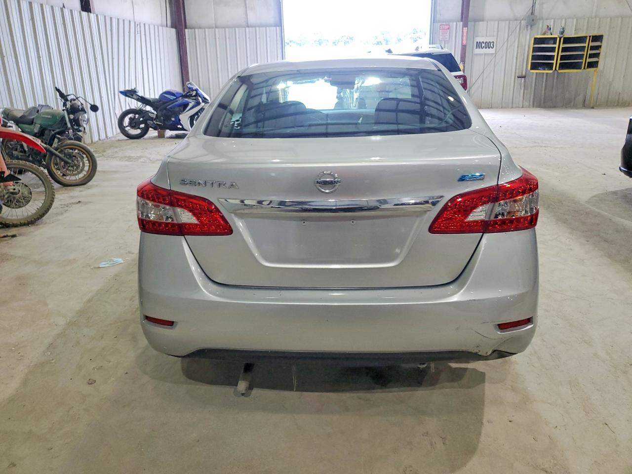 2013 Nissan Sentra Silver vin: 3N1AB7AP9DL633241