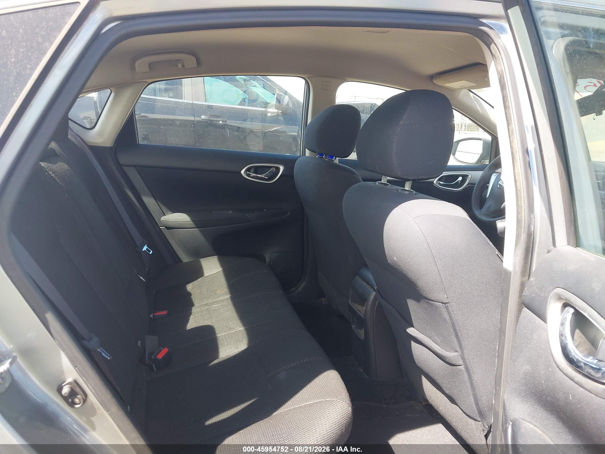 2013 Nissan Sentra S Silver vin: 3N1AB7AP9DL748907