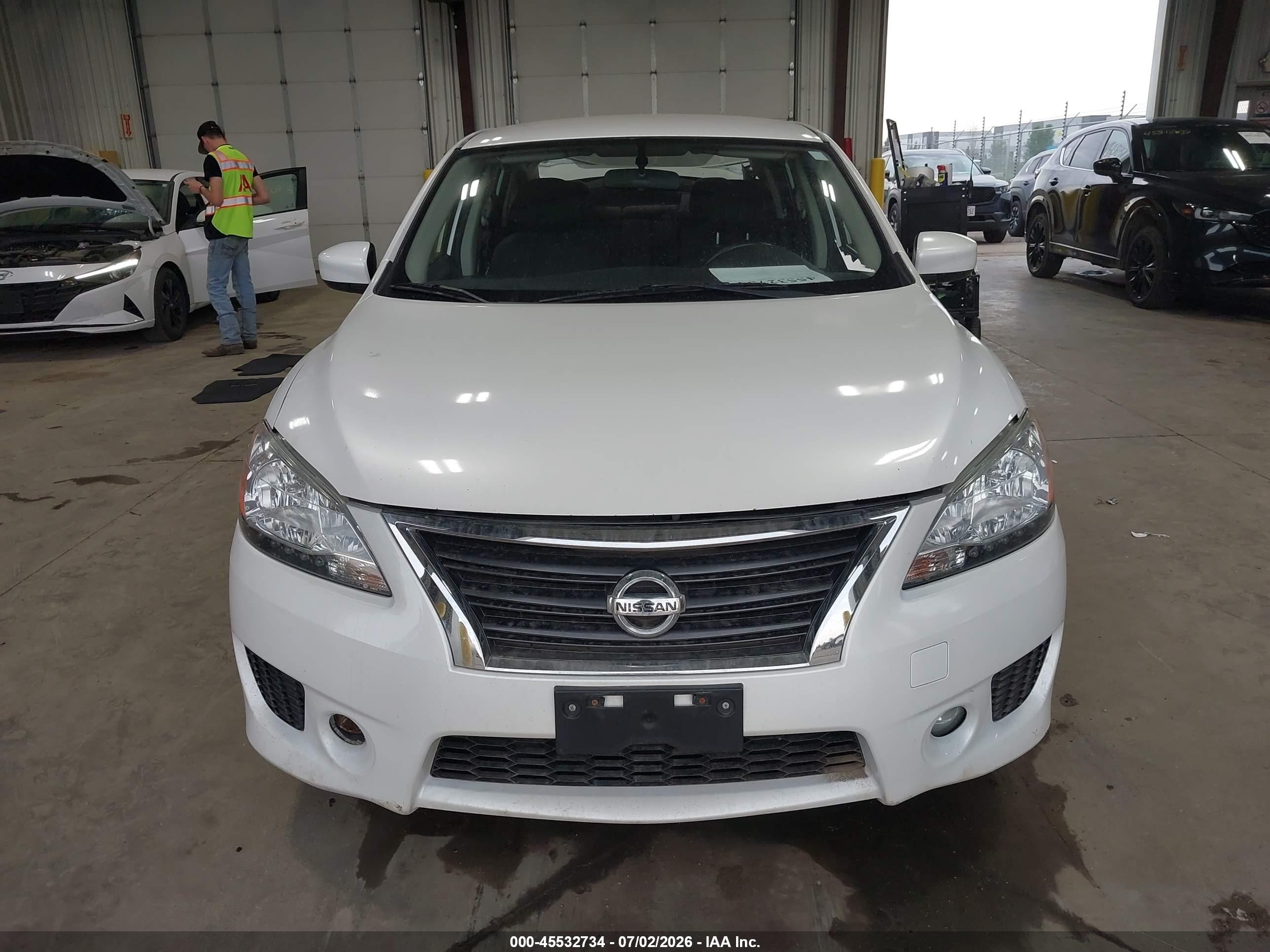 2013 Nissan Sentra Sr Белый vin: 3N1AB7AP9DL766310