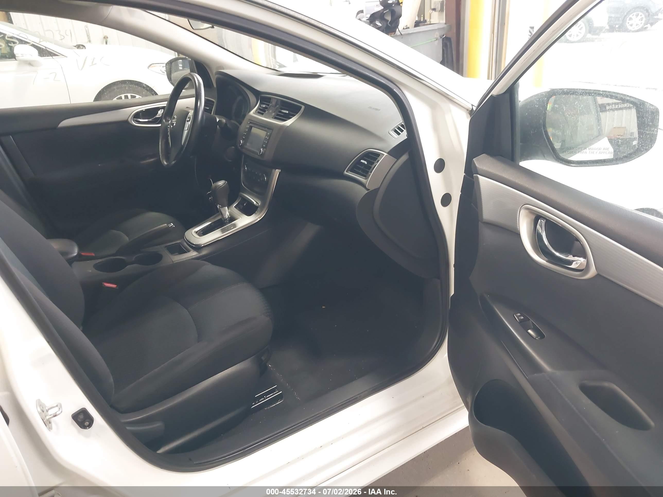 2013 Nissan Sentra Sr Белый vin: 3N1AB7AP9DL766310