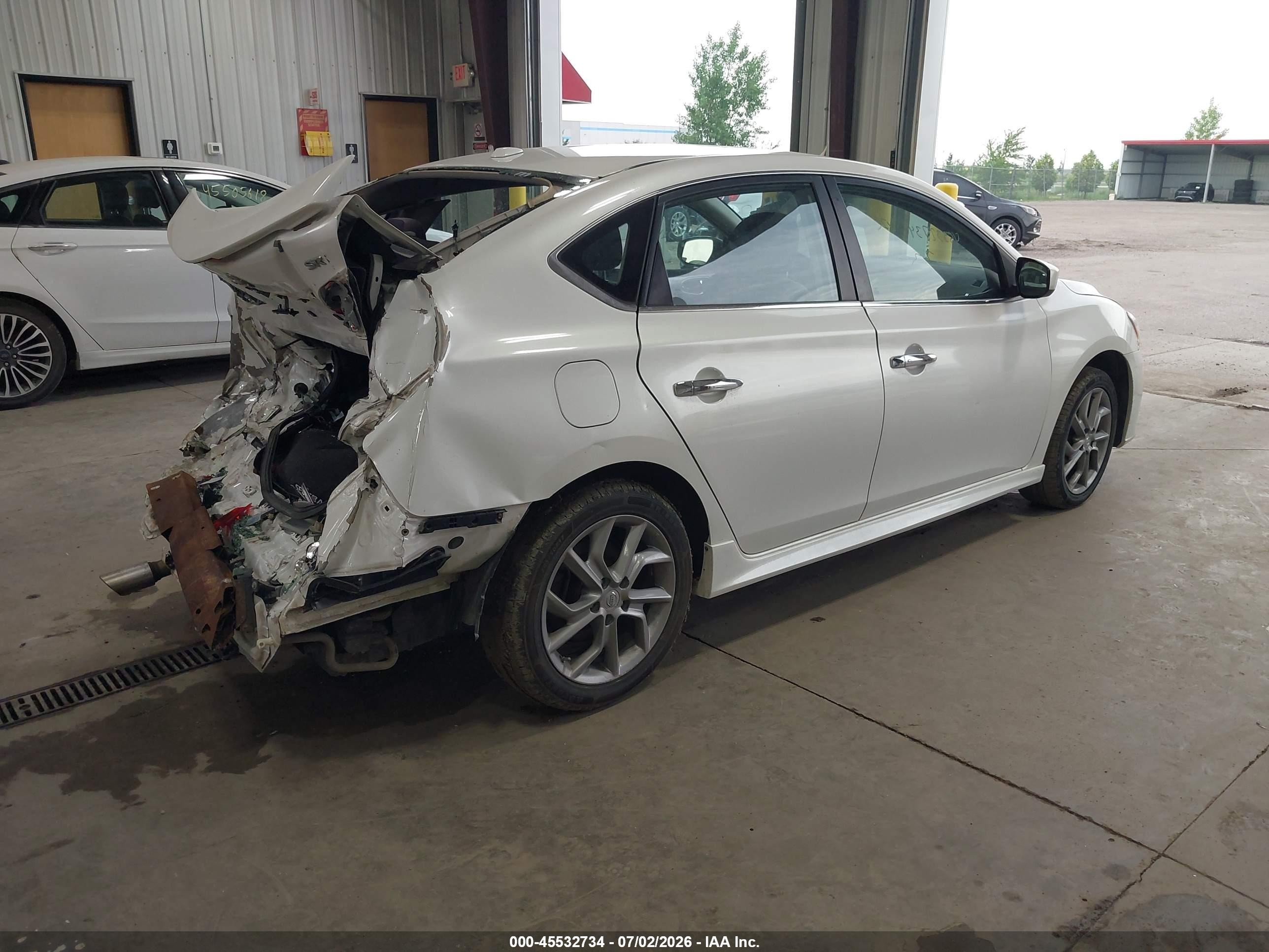 2013 Nissan Sentra Sr Белый vin: 3N1AB7AP9DL766310