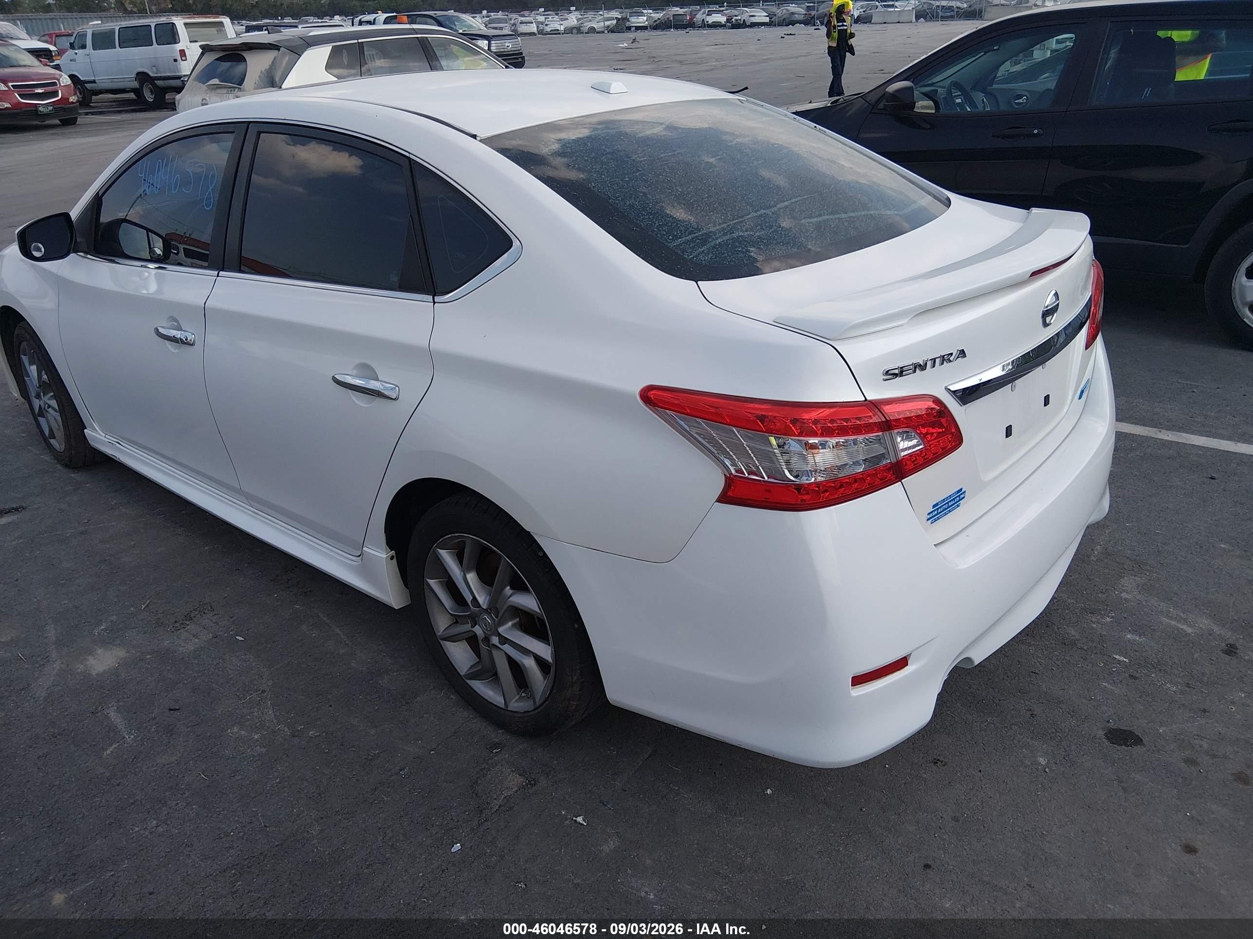 2013 Nissan Sentra Sr White vin: 3N1AB7AP9DL767246