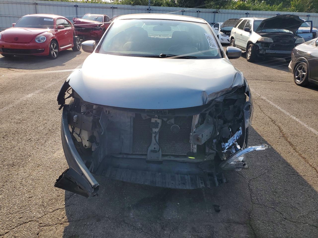 2014 Nissan Sentra Sr Silver vin: 3N1AB7AP9EL628803