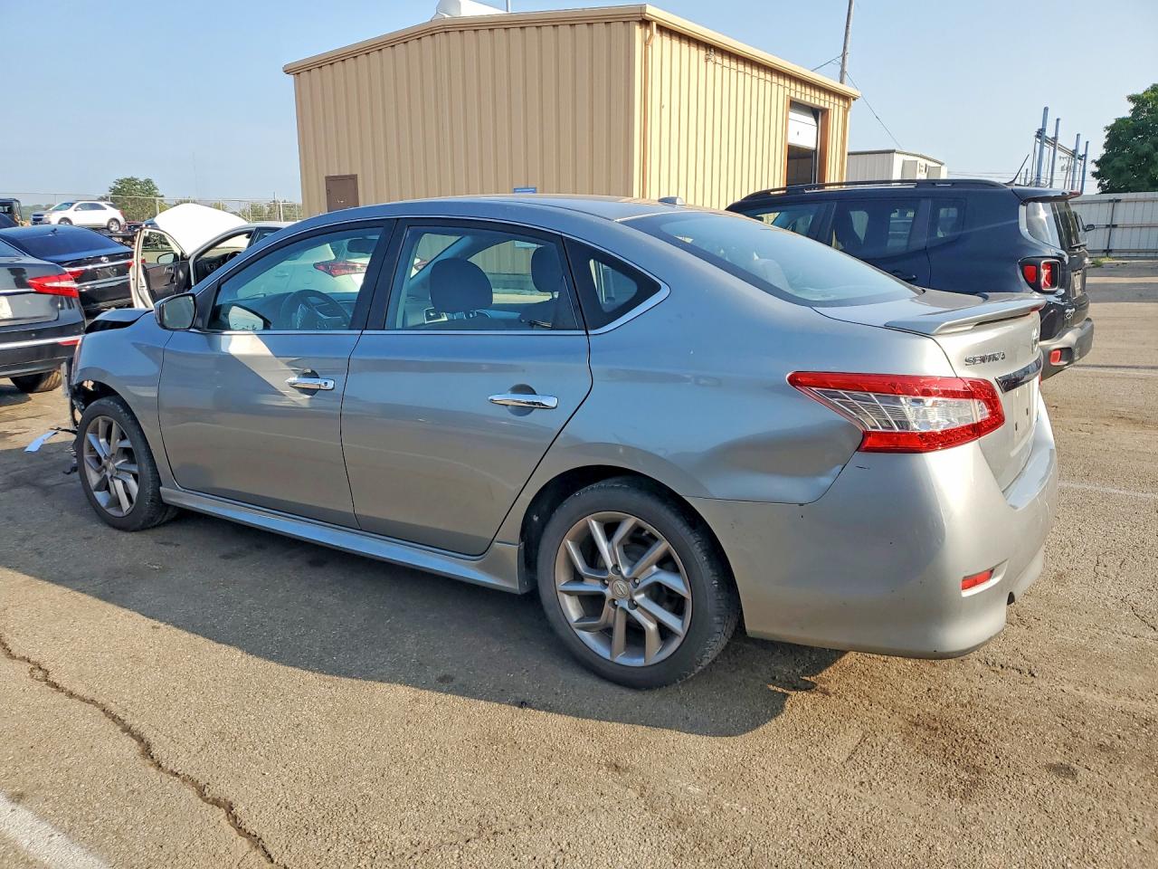2014 Nissan Sentra Sr Silver vin: 3N1AB7AP9EL628803