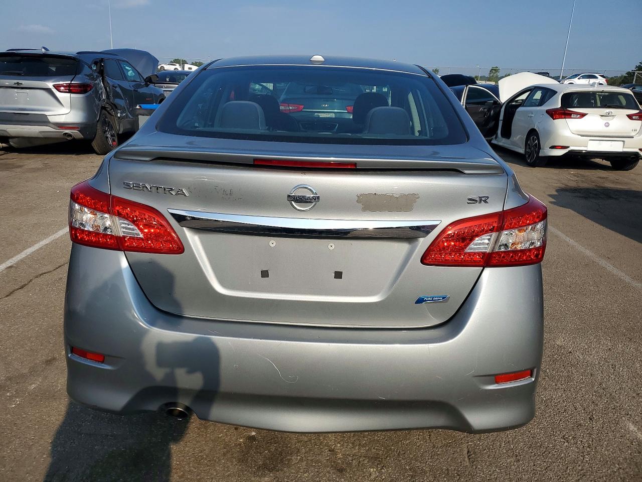 2014 Nissan Sentra Sr Silver vin: 3N1AB7AP9EL628803