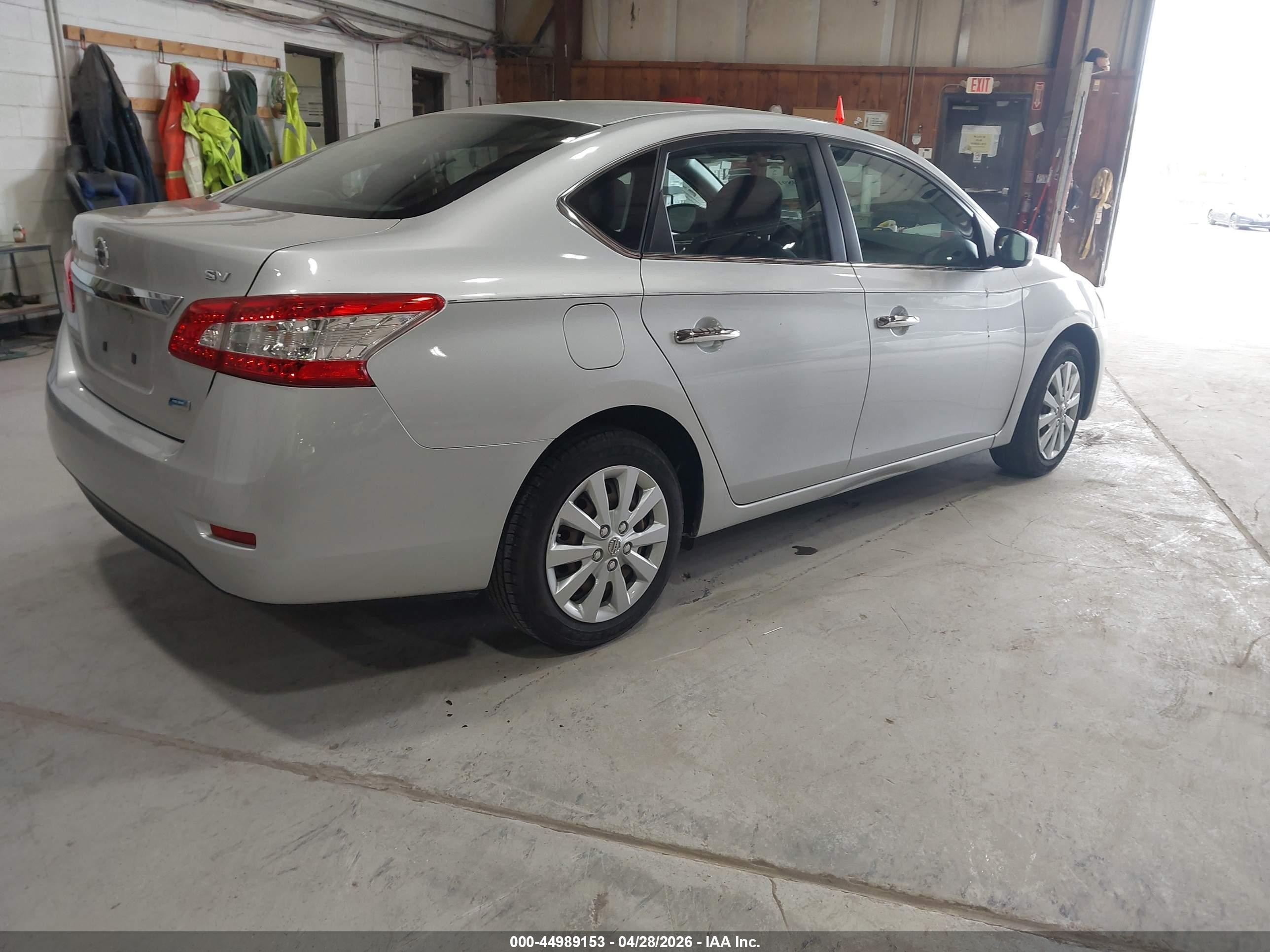 2014 Nissan Sentra Sv Silver vin: 3N1AB7AP9EL655919