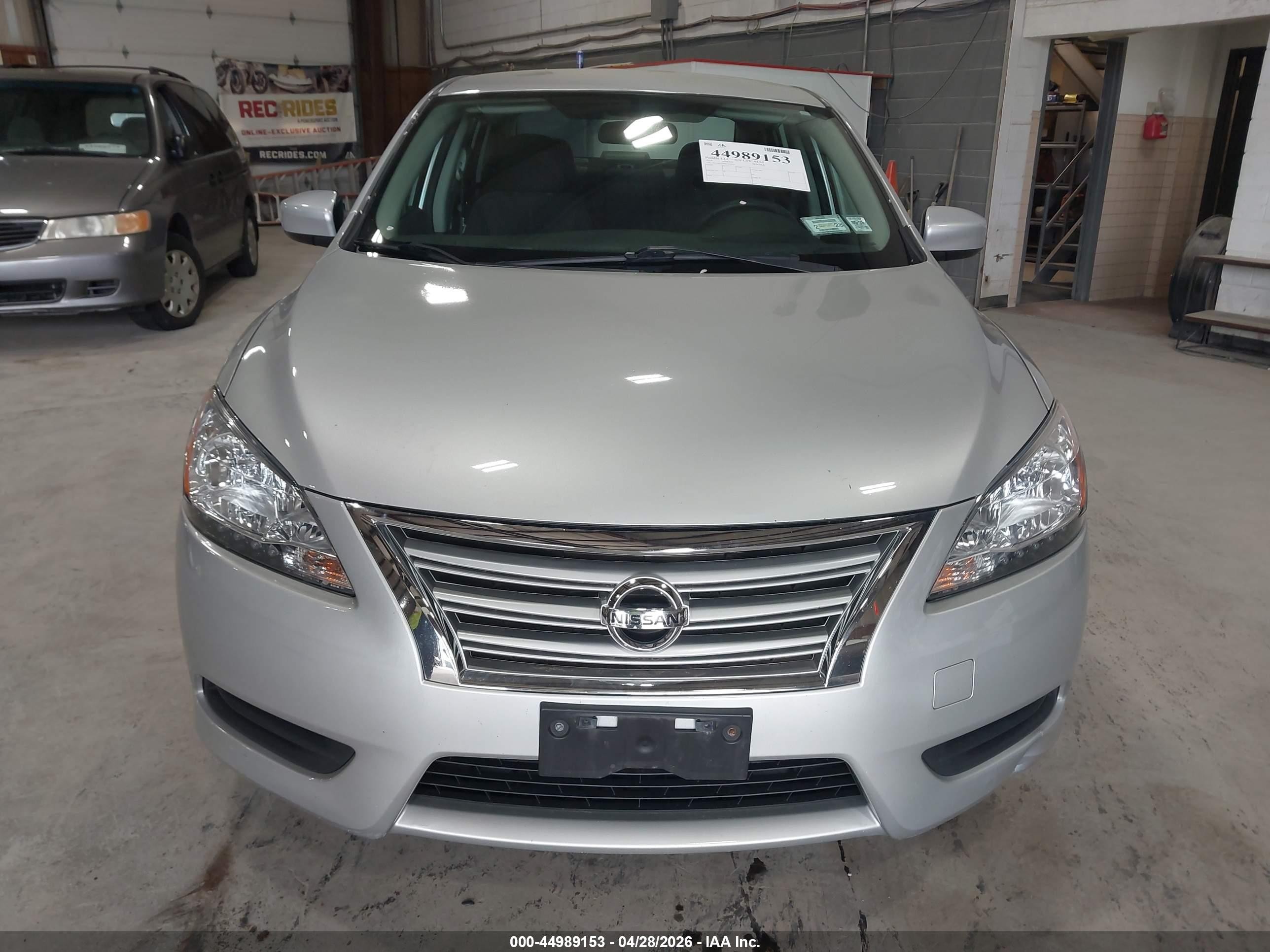 2014 Nissan Sentra Sv Silver vin: 3N1AB7AP9EL655919