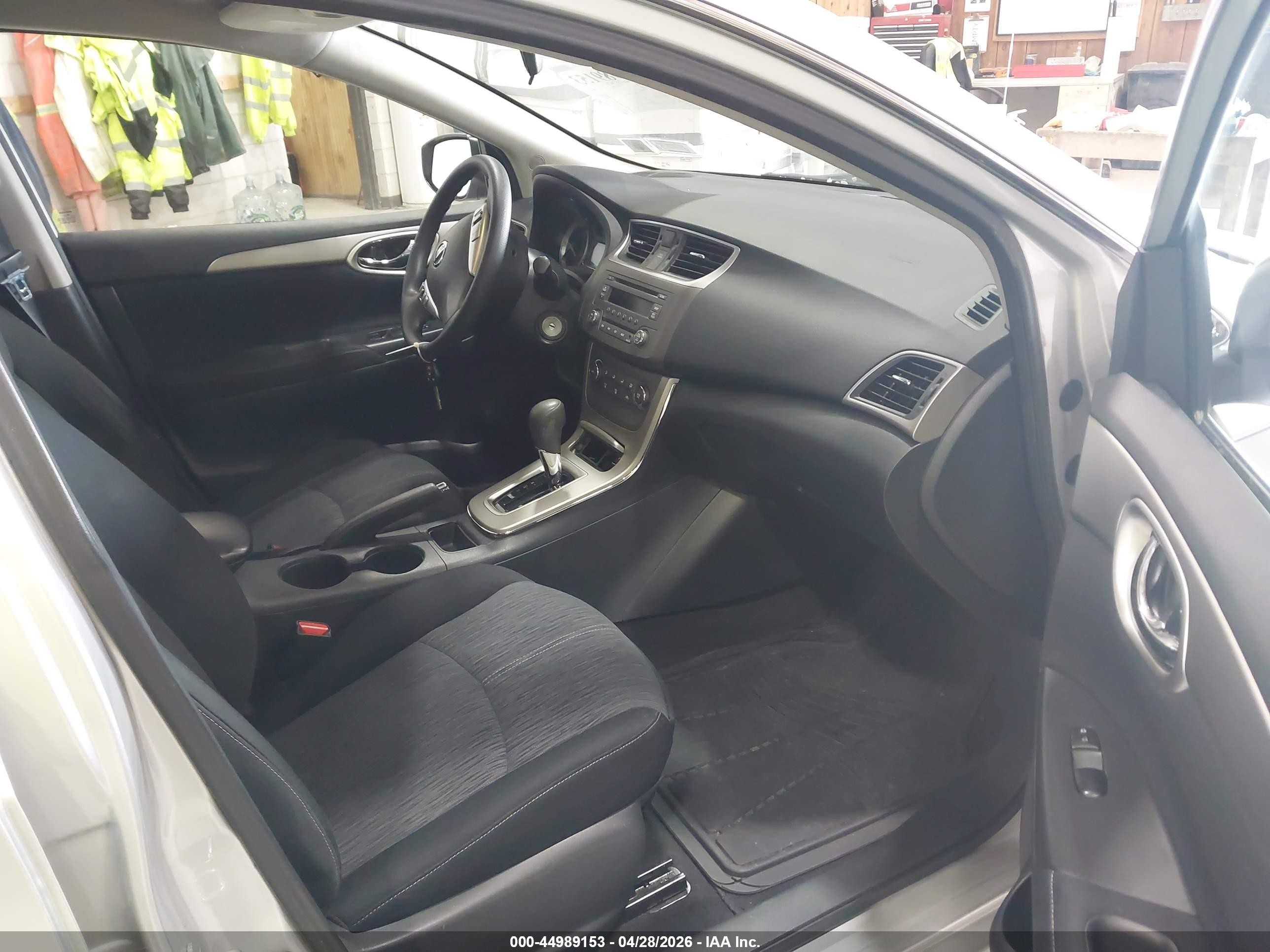 2014 Nissan Sentra Sv Silver vin: 3N1AB7AP9EL655919