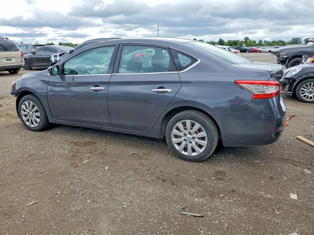 2014 Nissan Sentra 1.8s Gray vin: 3N1AB7AP9EL665740
