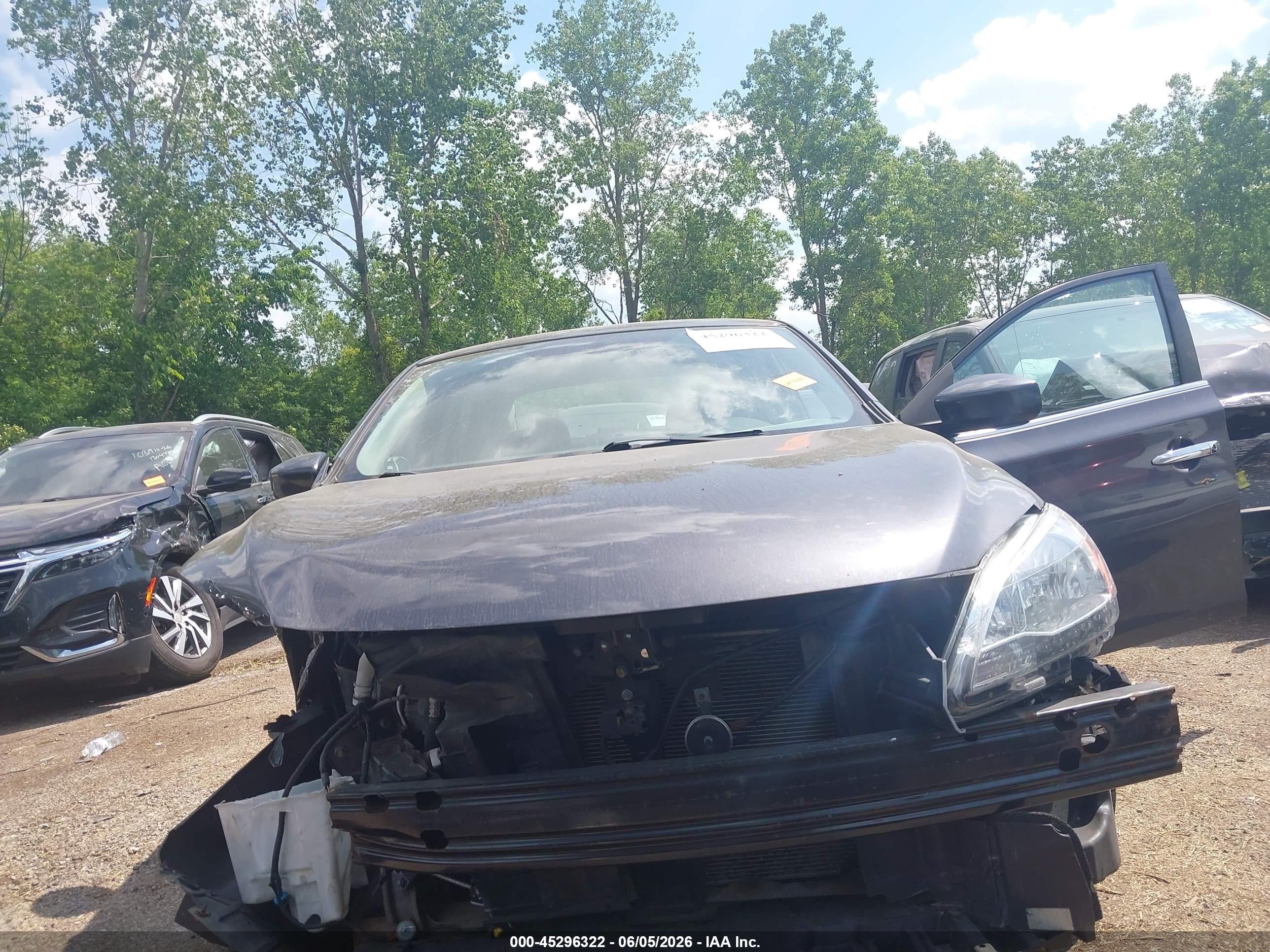 2014 Nissan Sentra S Серый vin: 3N1AB7AP9EL695952