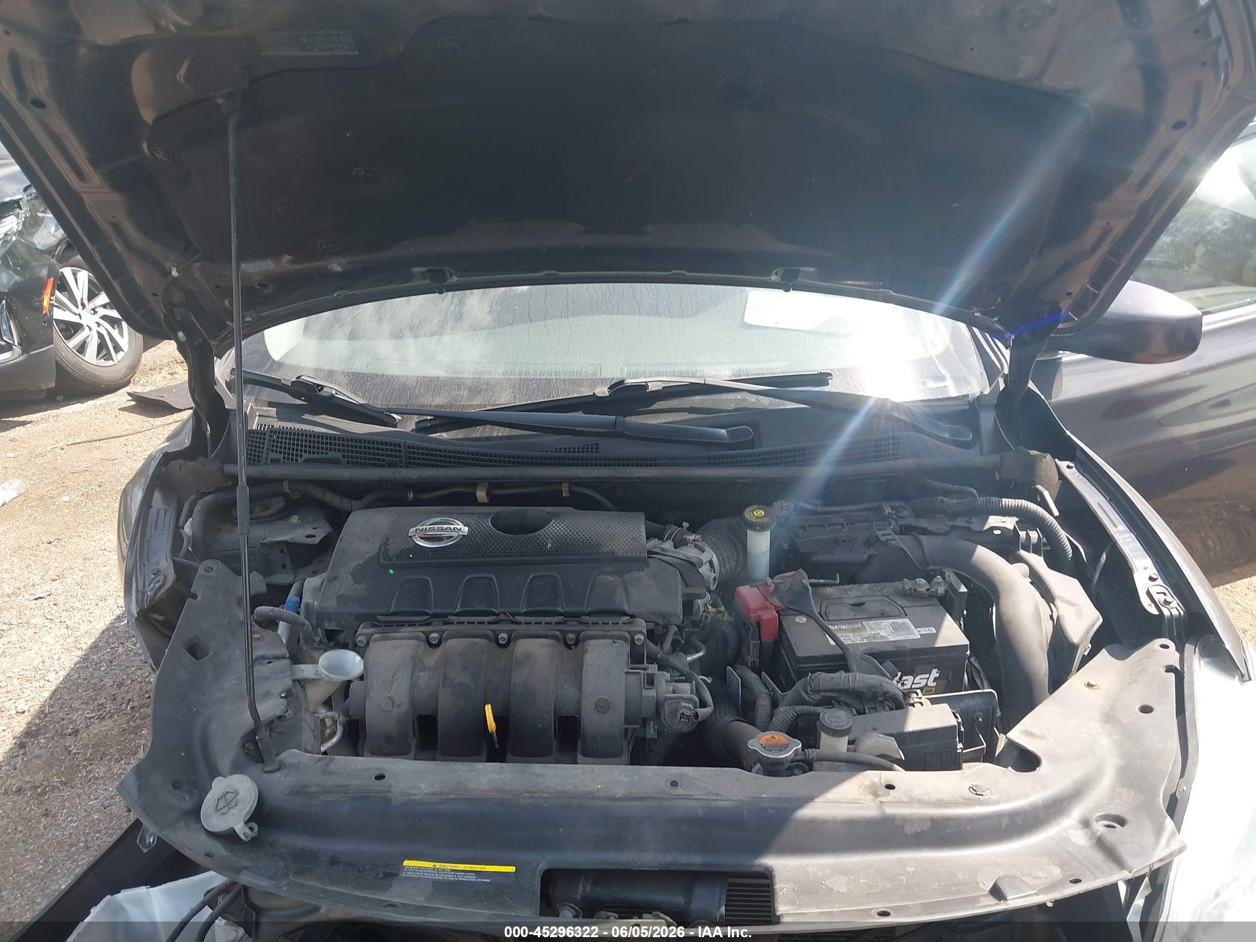 2014 Nissan Sentra S Серый vin: 3N1AB7AP9EL695952