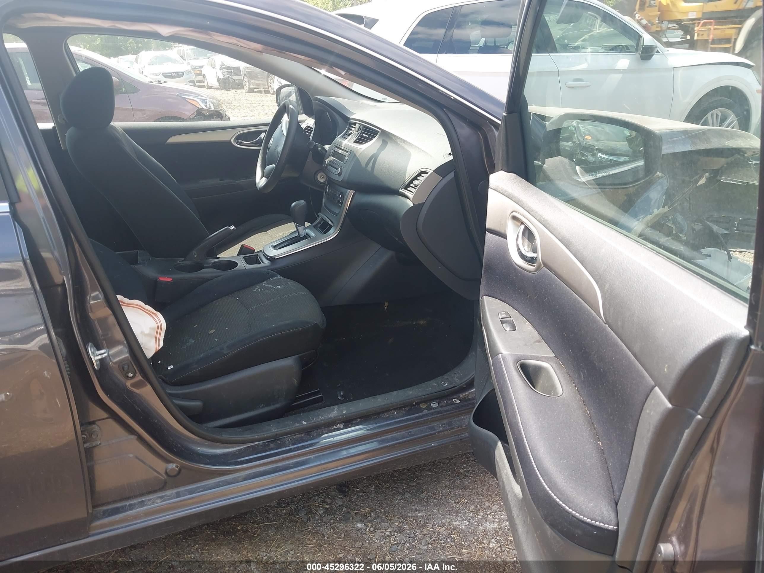 2014 Nissan Sentra S Серый vin: 3N1AB7AP9EL695952