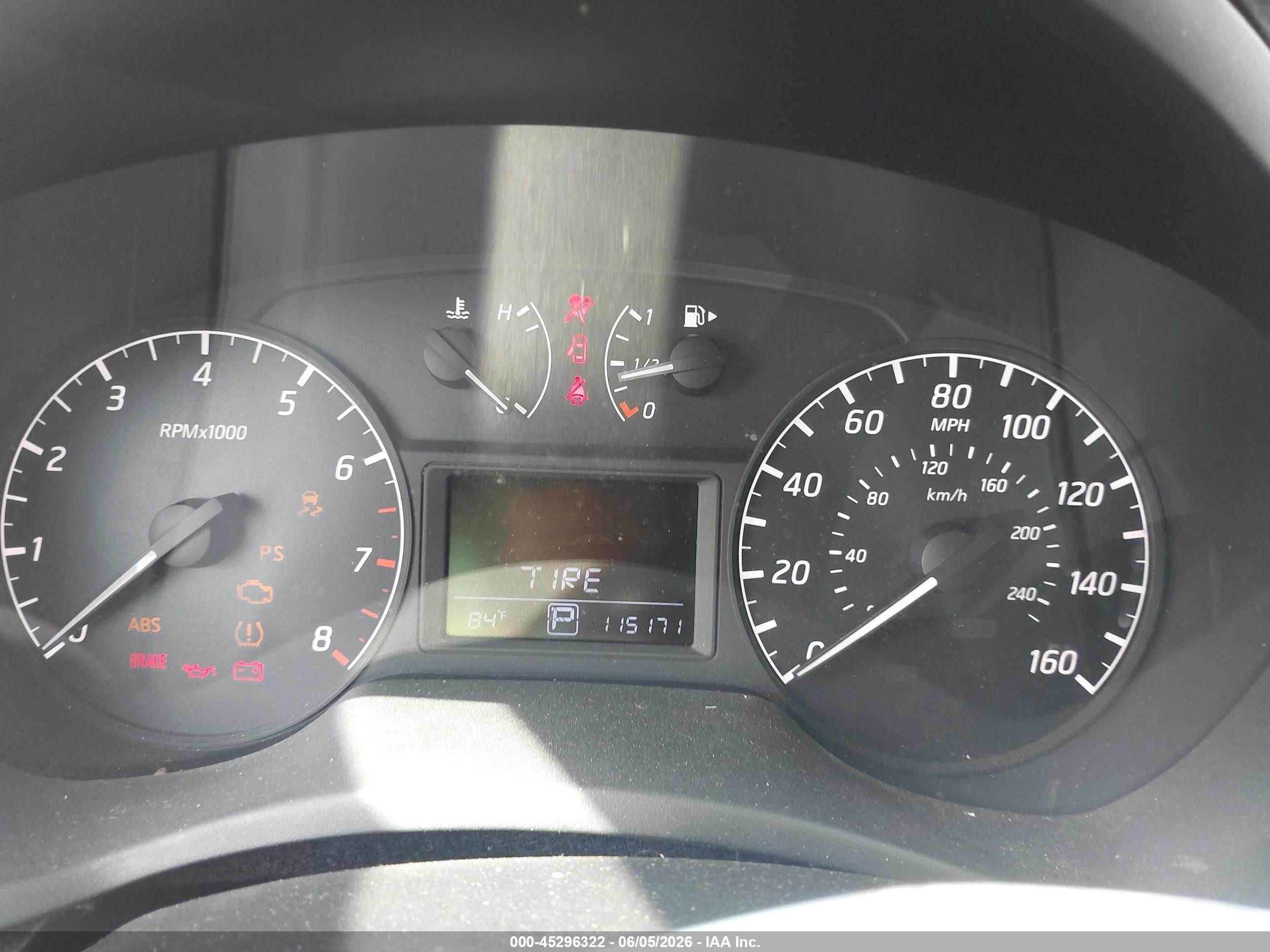 2014 Nissan Sentra S Серый vin: 3N1AB7AP9EL695952