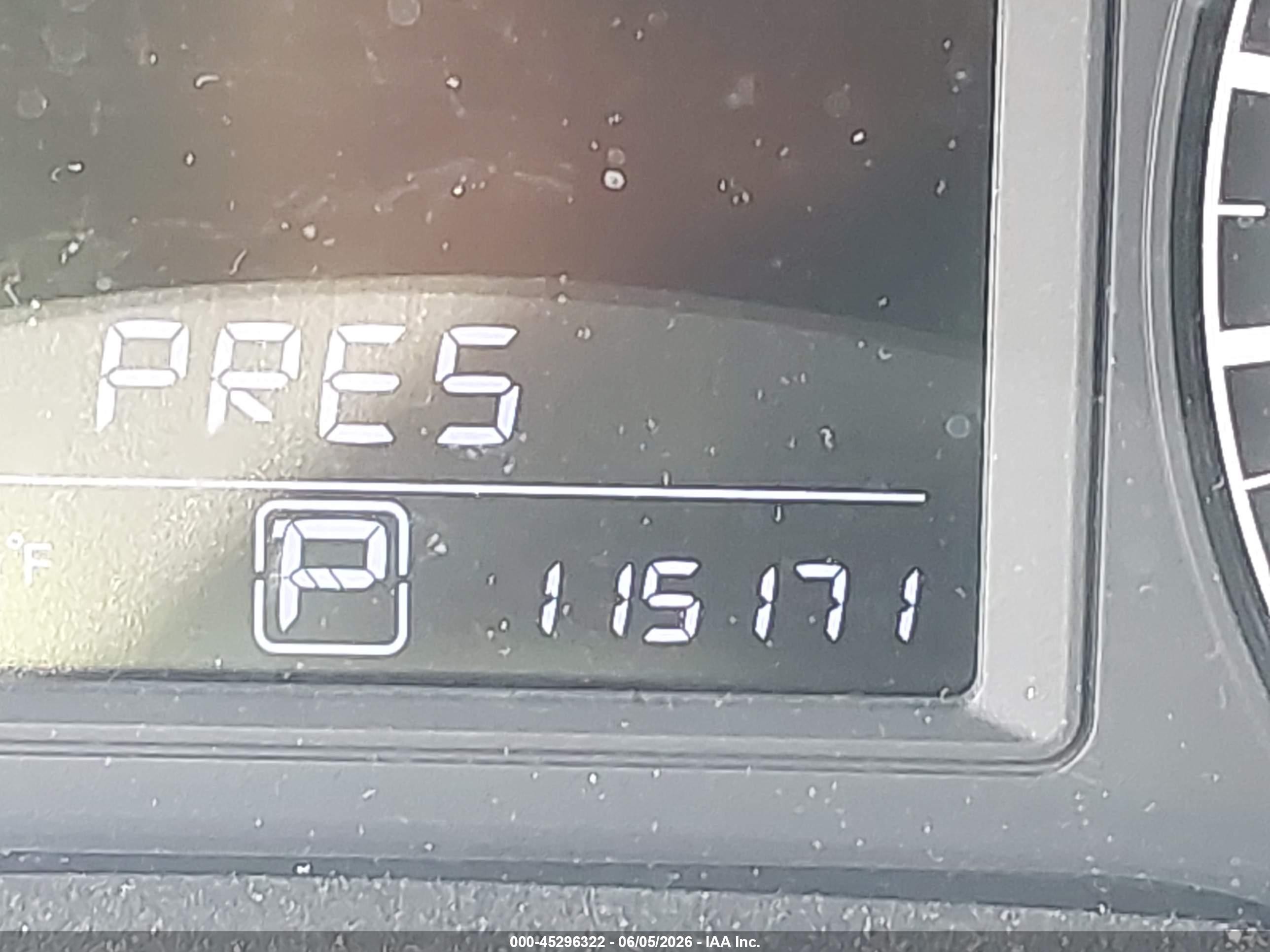 2014 Nissan Sentra S Серый vin: 3N1AB7AP9EL695952