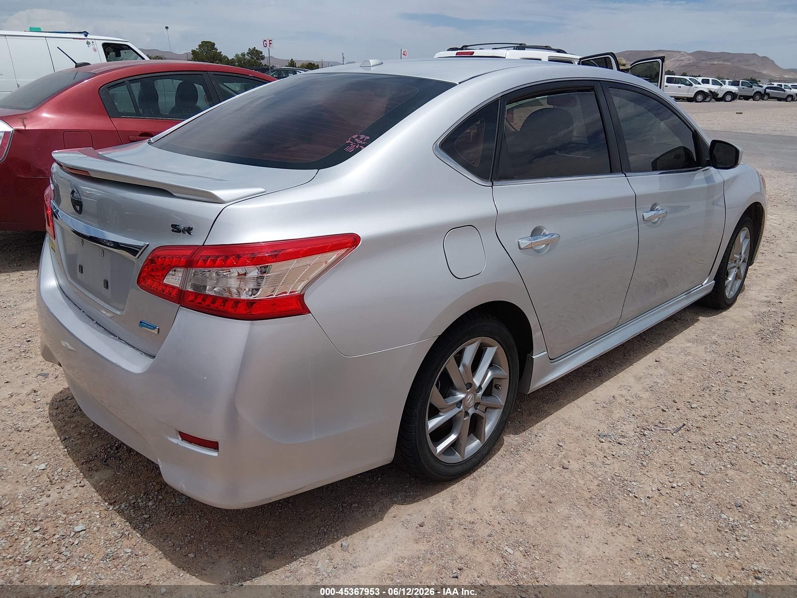 2014 Nissan Sentra Sr Silver vin: 3N1AB7AP9EY231028