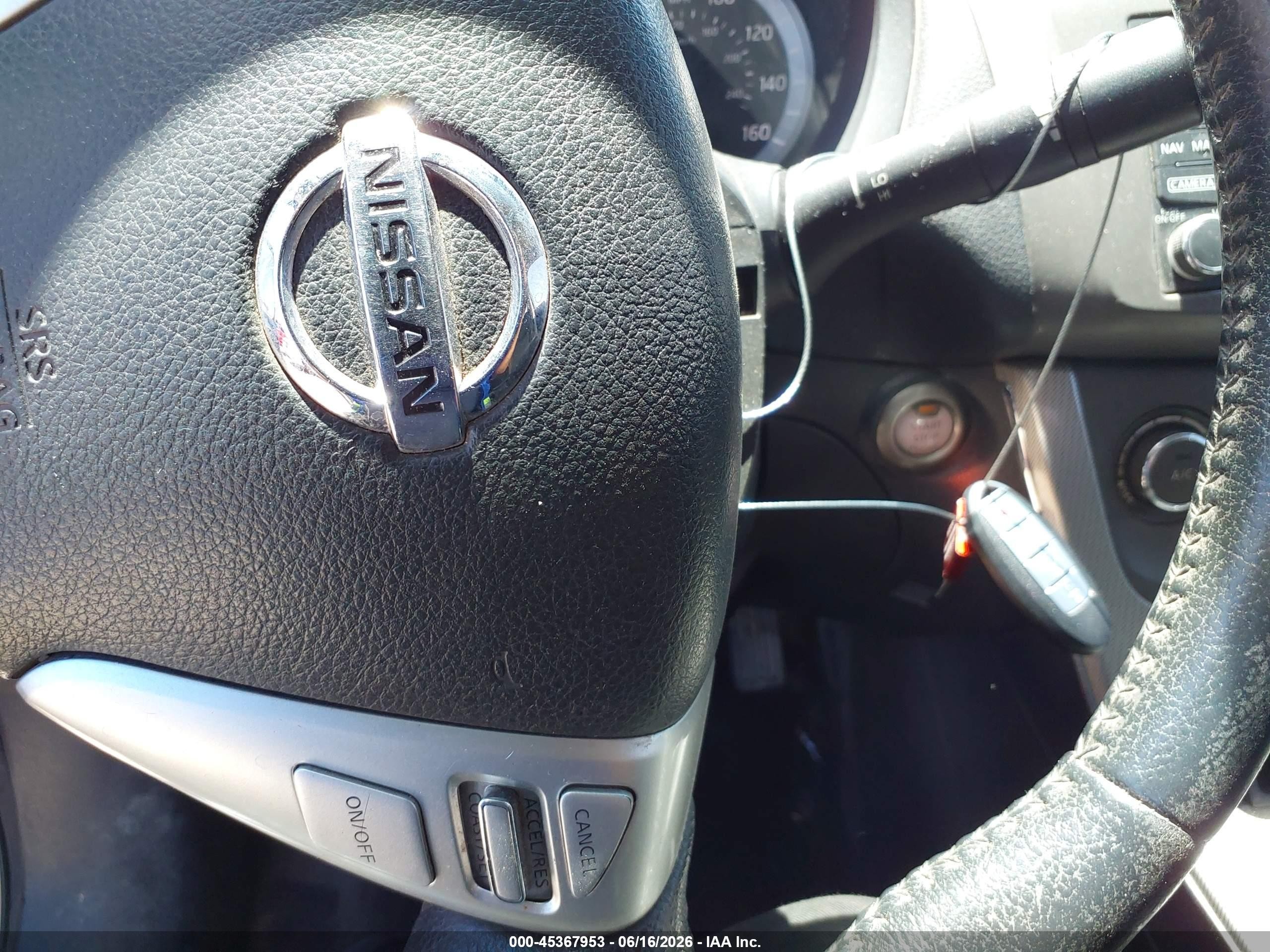 2014 Nissan Sentra Sr Silver vin: 3N1AB7AP9EY231028