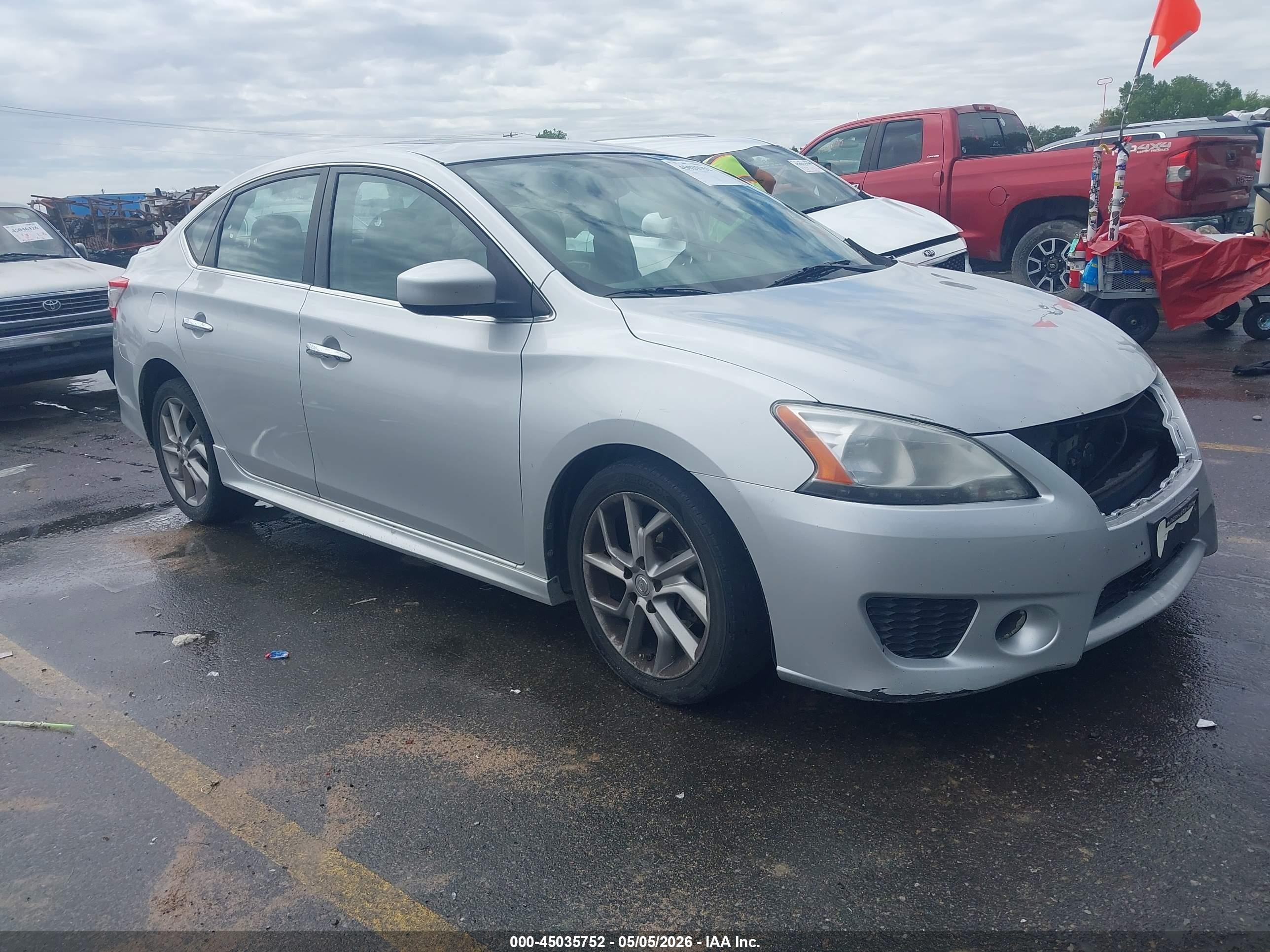 2014 Nissan Sentra Sr Silver vin: 3N1AB7AP9EY233202