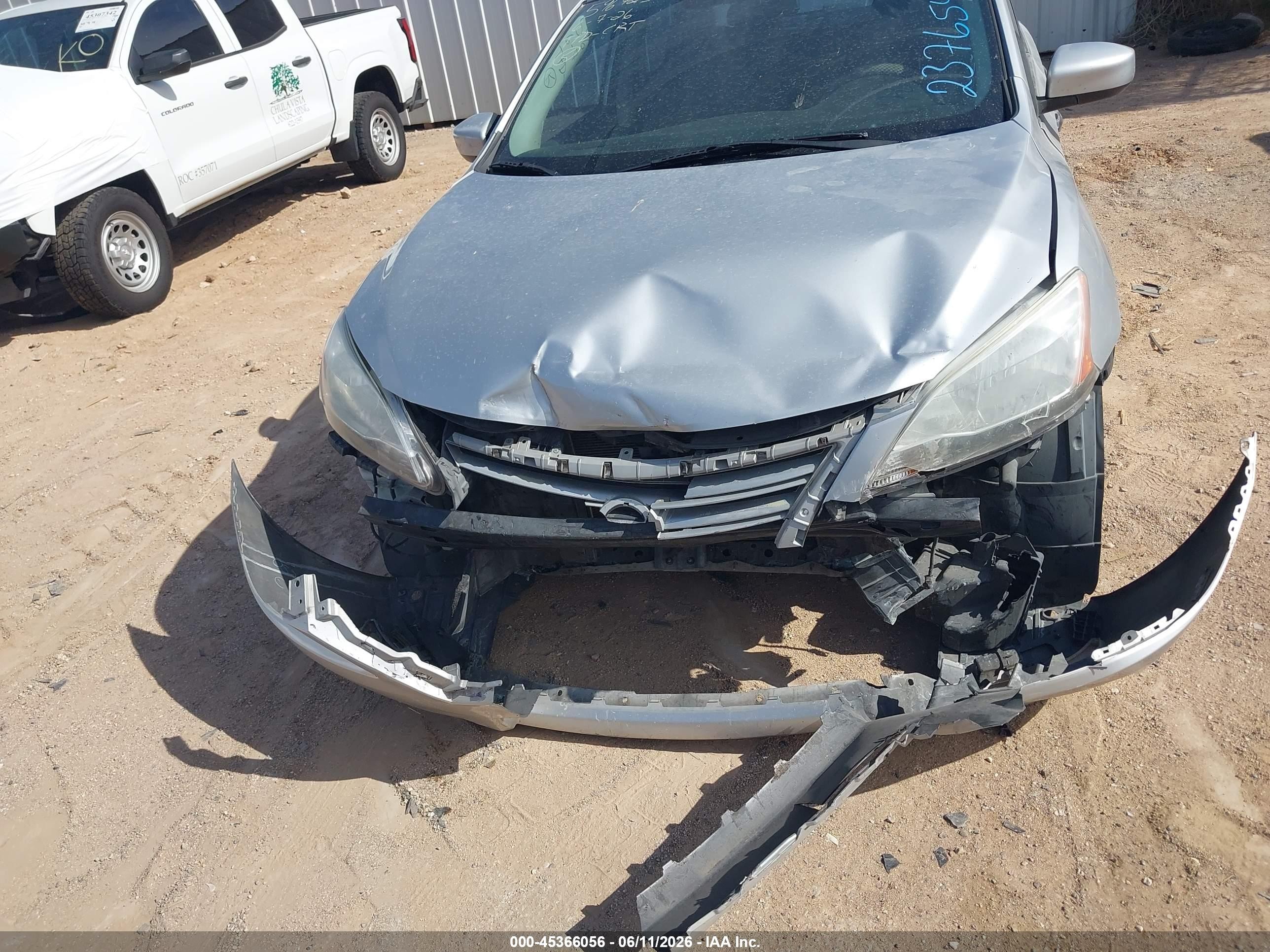 2014 Nissan Sentra Sv Серебряный vin: 3N1AB7AP9EY237654