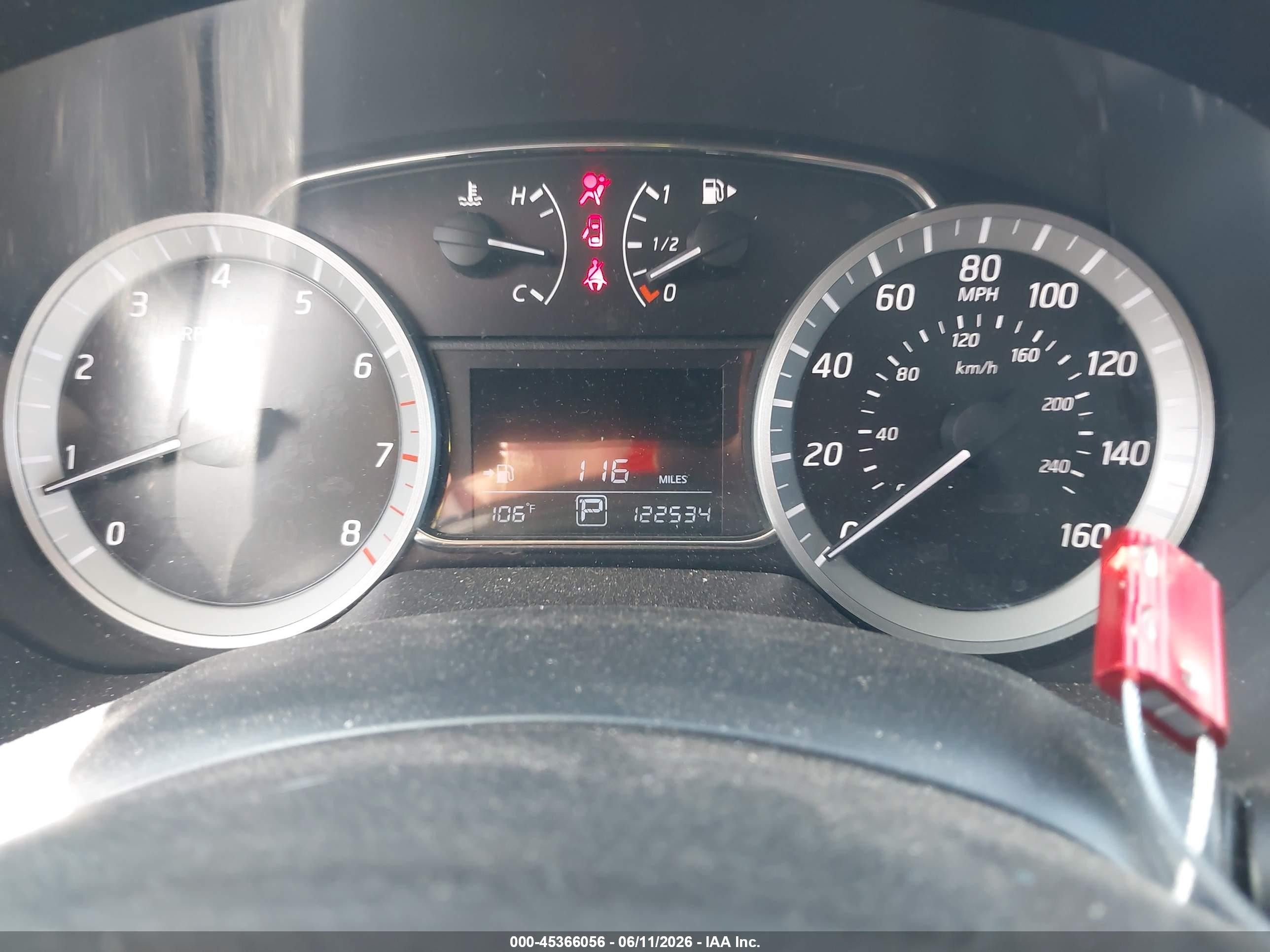 2014 Nissan Sentra Sv Серебряный vin: 3N1AB7AP9EY237654