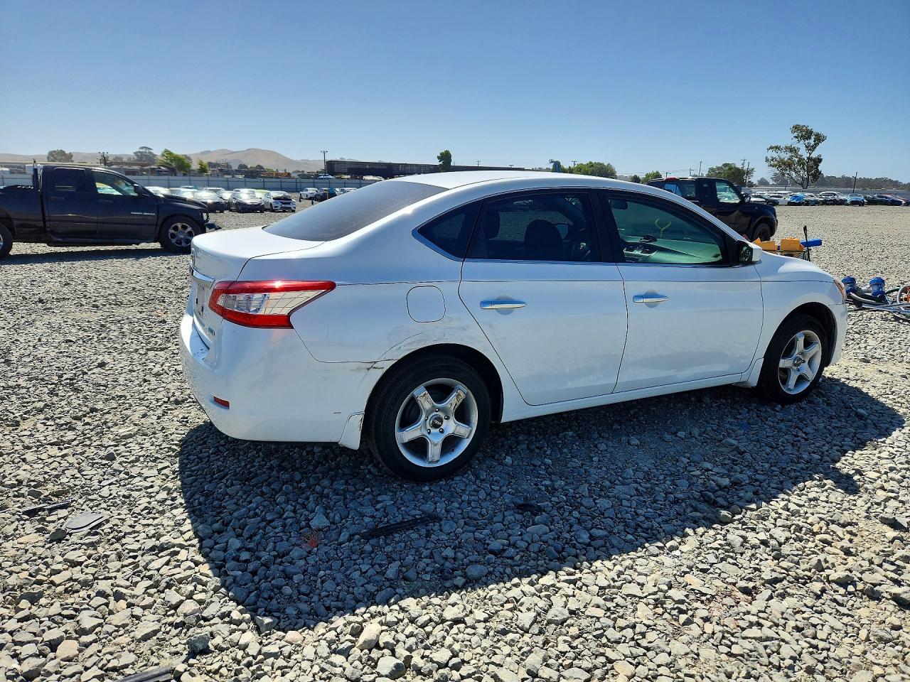2014 Nissan Sentra S White vin: 3N1AB7AP9EY304429