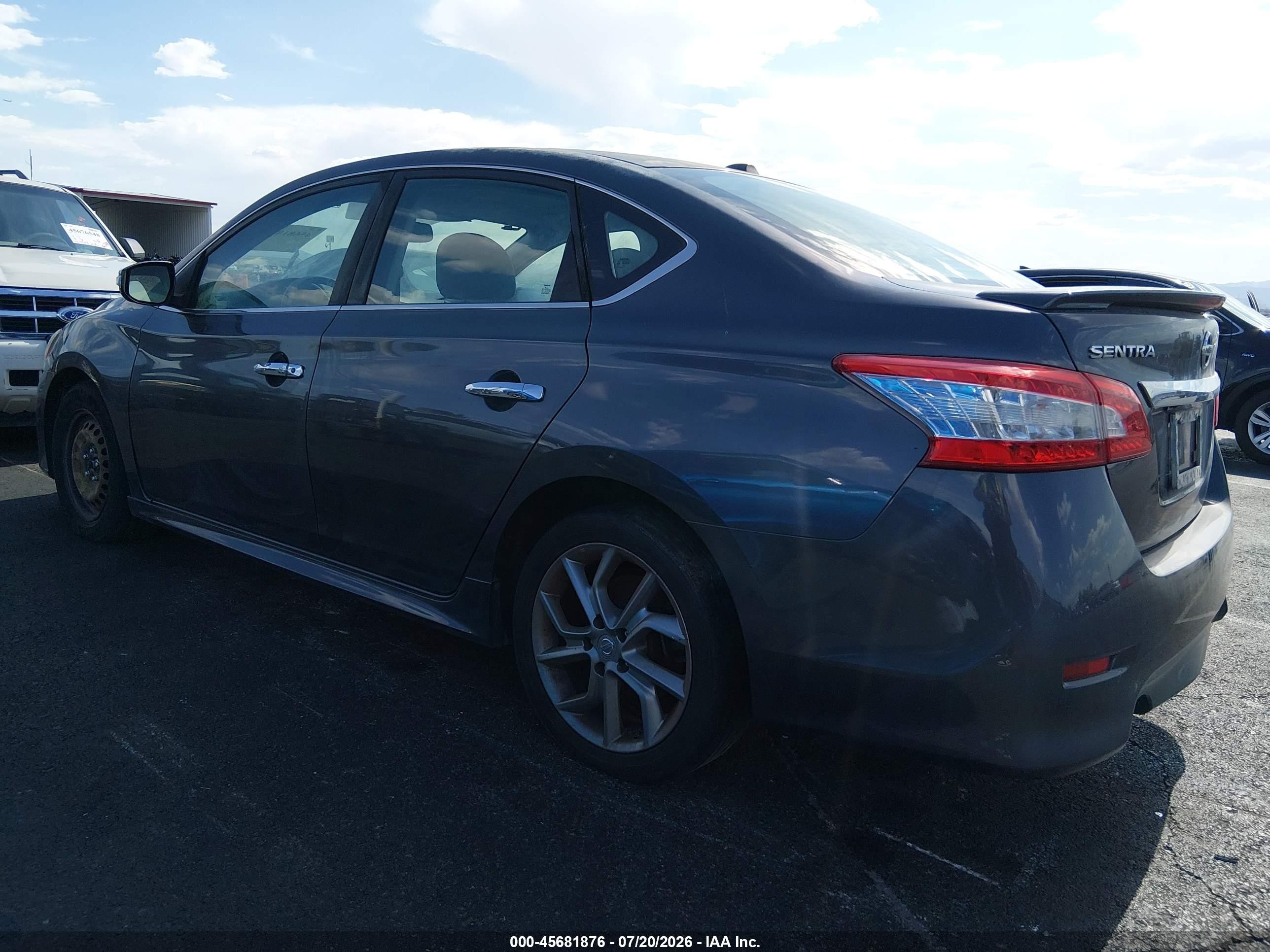 2015 Nissan Sentra Sr Gray vin: 3N1AB7AP9FY228423