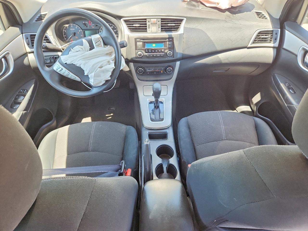 2015 Nissan Sentra S Серый vin: 3N1AB7AP9FY261857