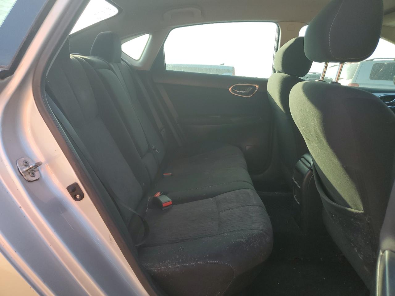 2015 Nissan Sentra S Silver vin: 3N1AB7AP9FY271191