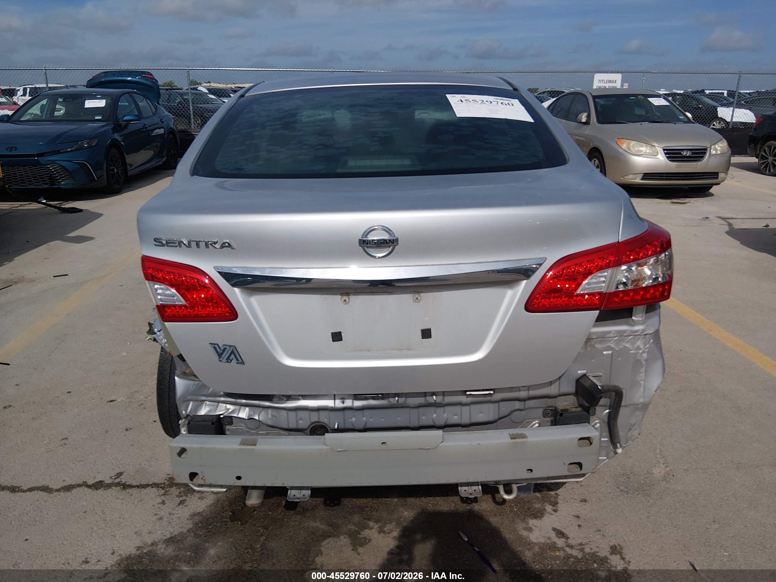 2015 Nissan Sentra S Silver vin: 3N1AB7AP9FY281137