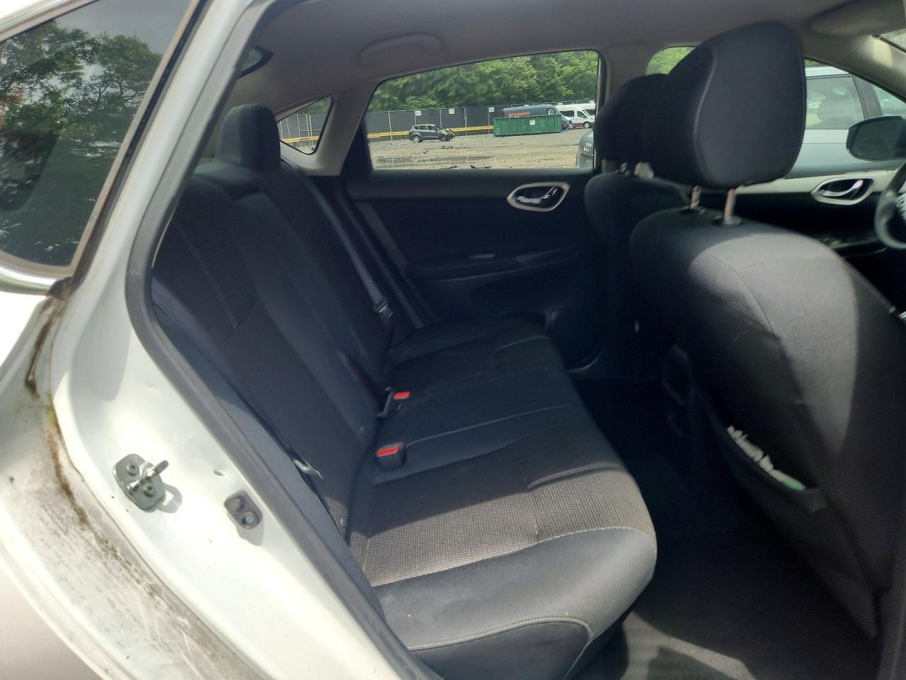 2015 Nissan Sentra S White vin: 3N1AB7AP9FY284975
